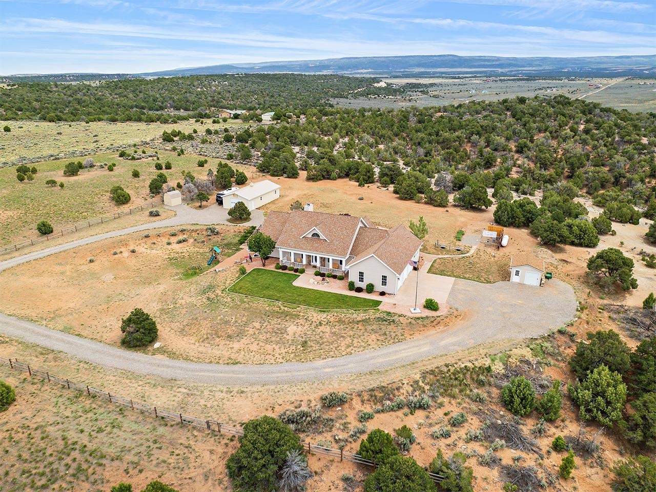 13098 A 3/4 Road Property Photo 37
