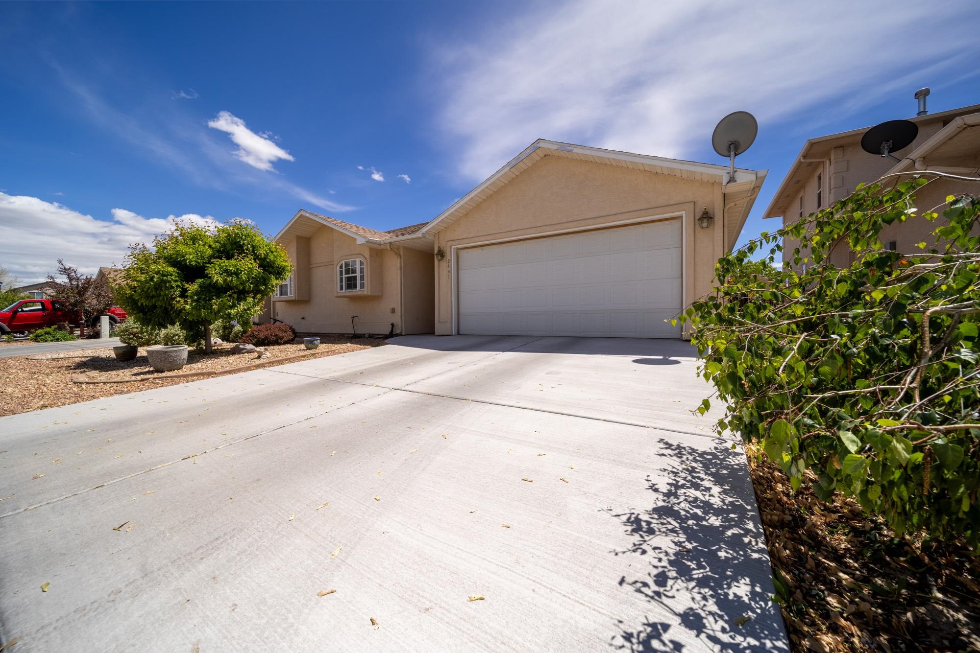 2441 Jack Creek Road Property Photo 1