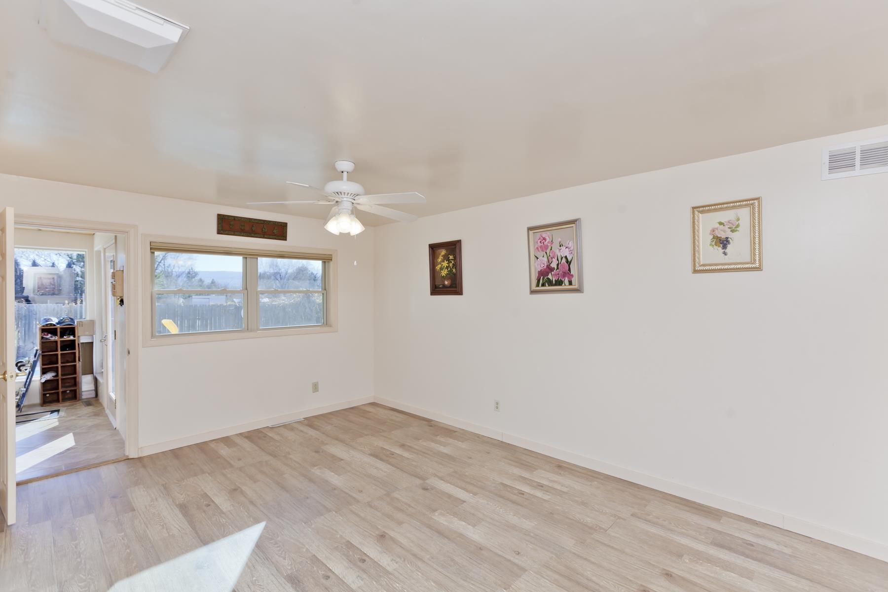 685 Crestridge Drive Property Photo 15