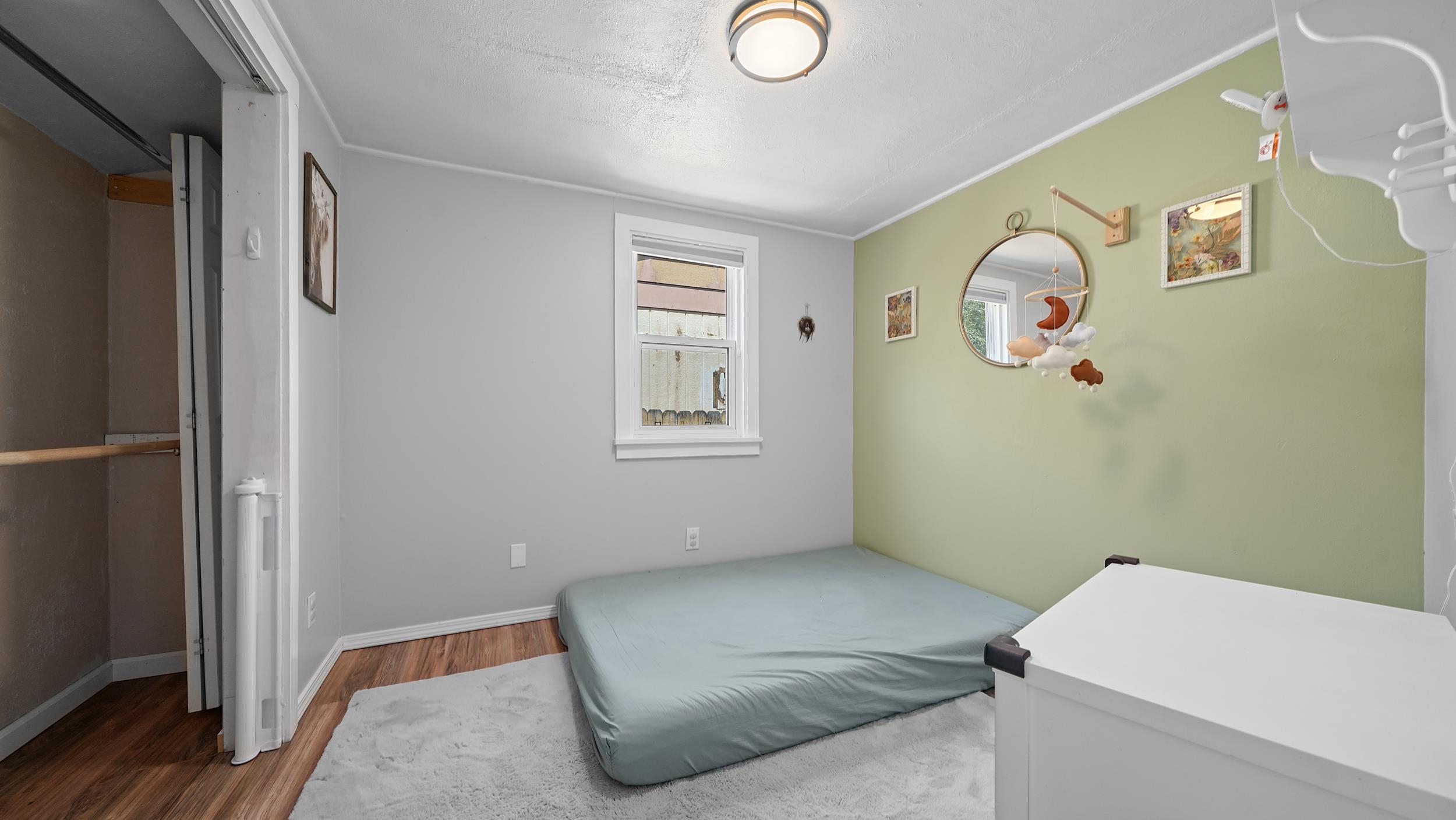 295 1/2 Mountain View Street Property Photo 14