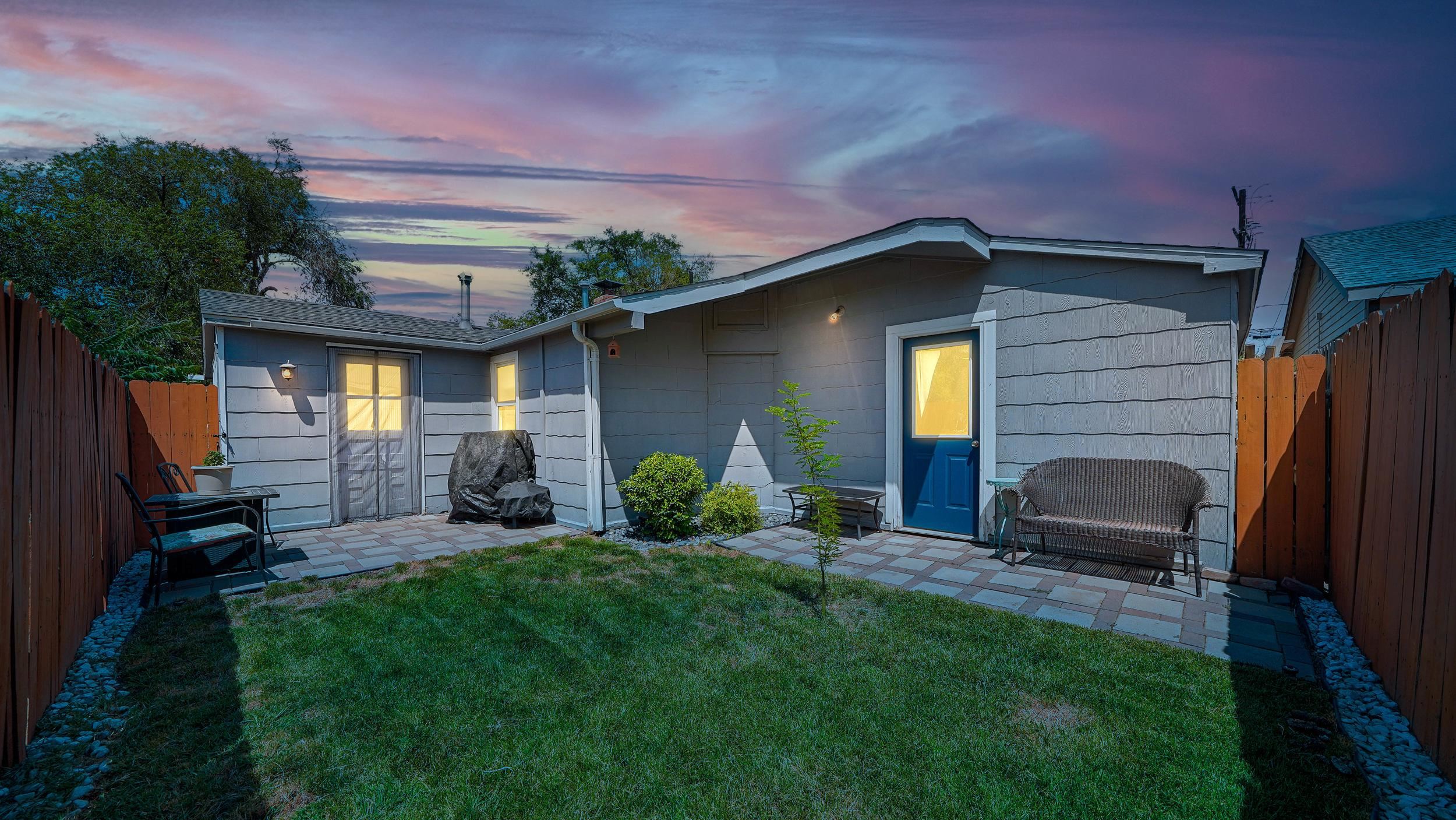 295 1/2 Mountain View Street Property Photo 31