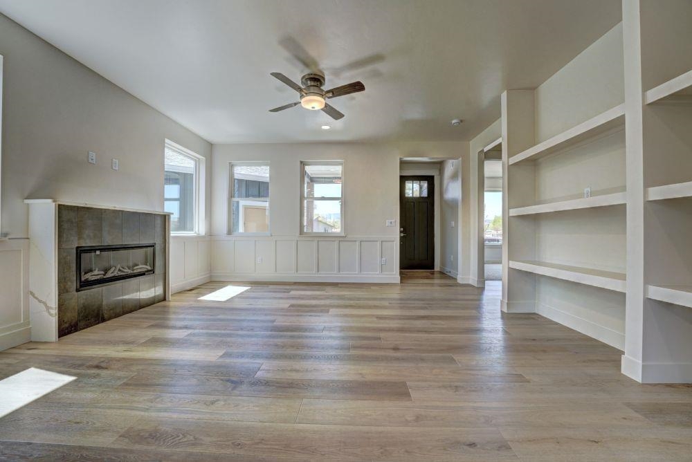921 Caledonia Court Property Photo 3