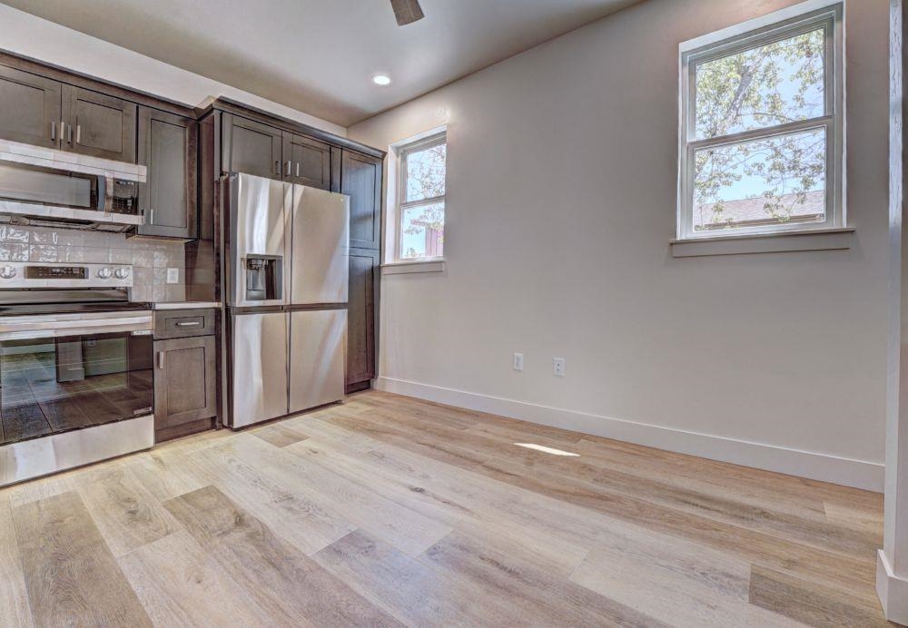 921 Caledonia Court Property Photo 34