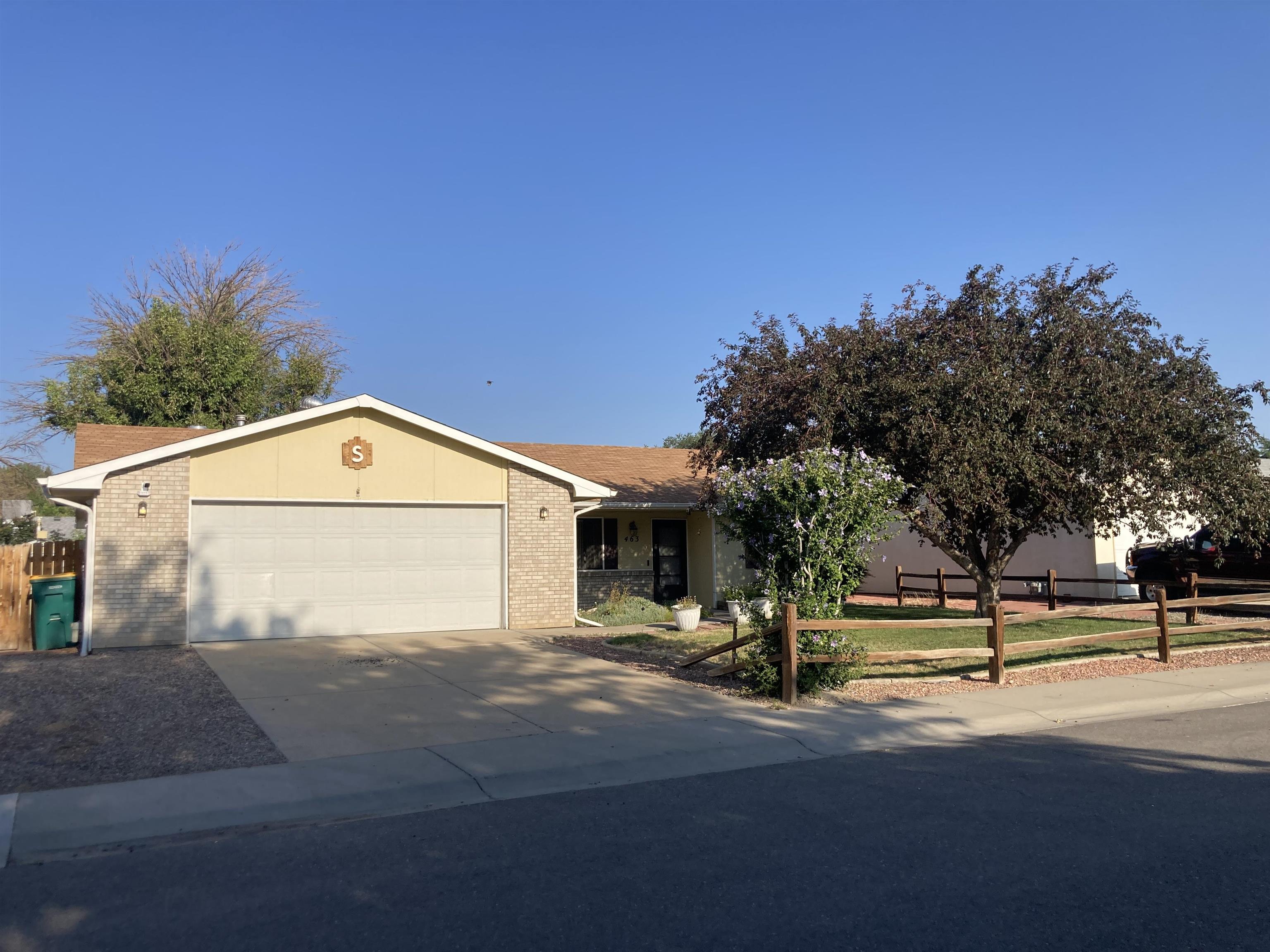463 N Grandby Court Property Photo 1