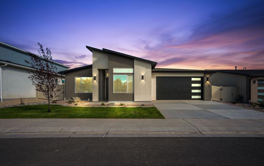 2736 Storm Avenue Property Photo 1