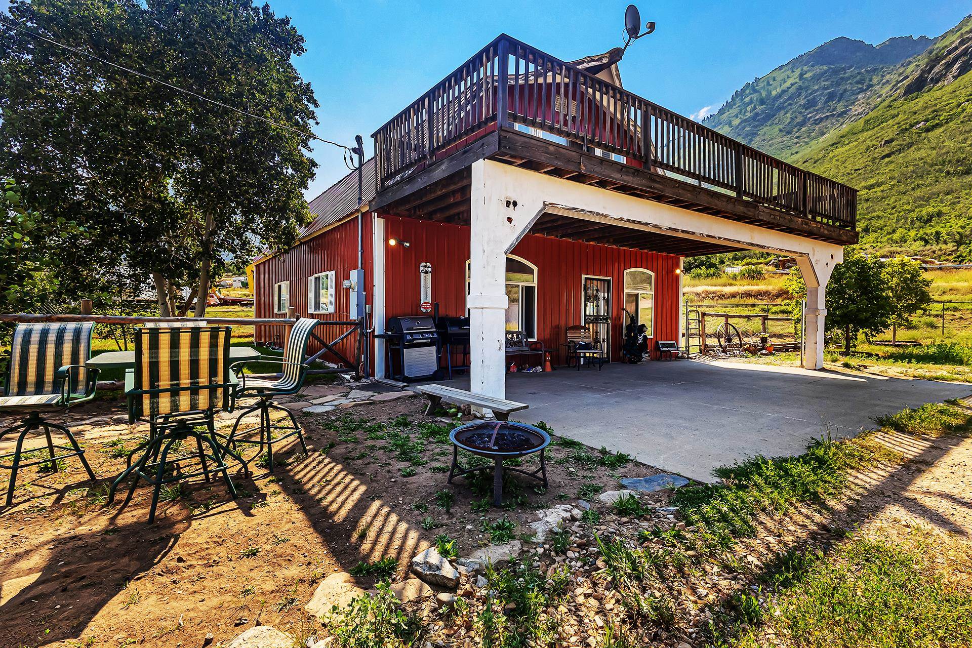 26101 Highway 141 Property Photo 9