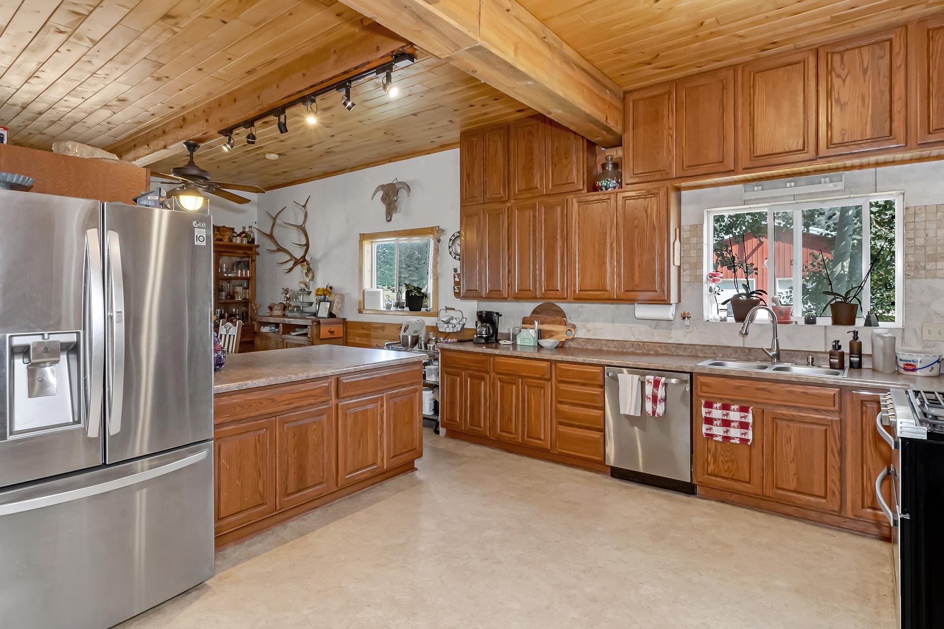 26101 Highway 141 Property Photo 16