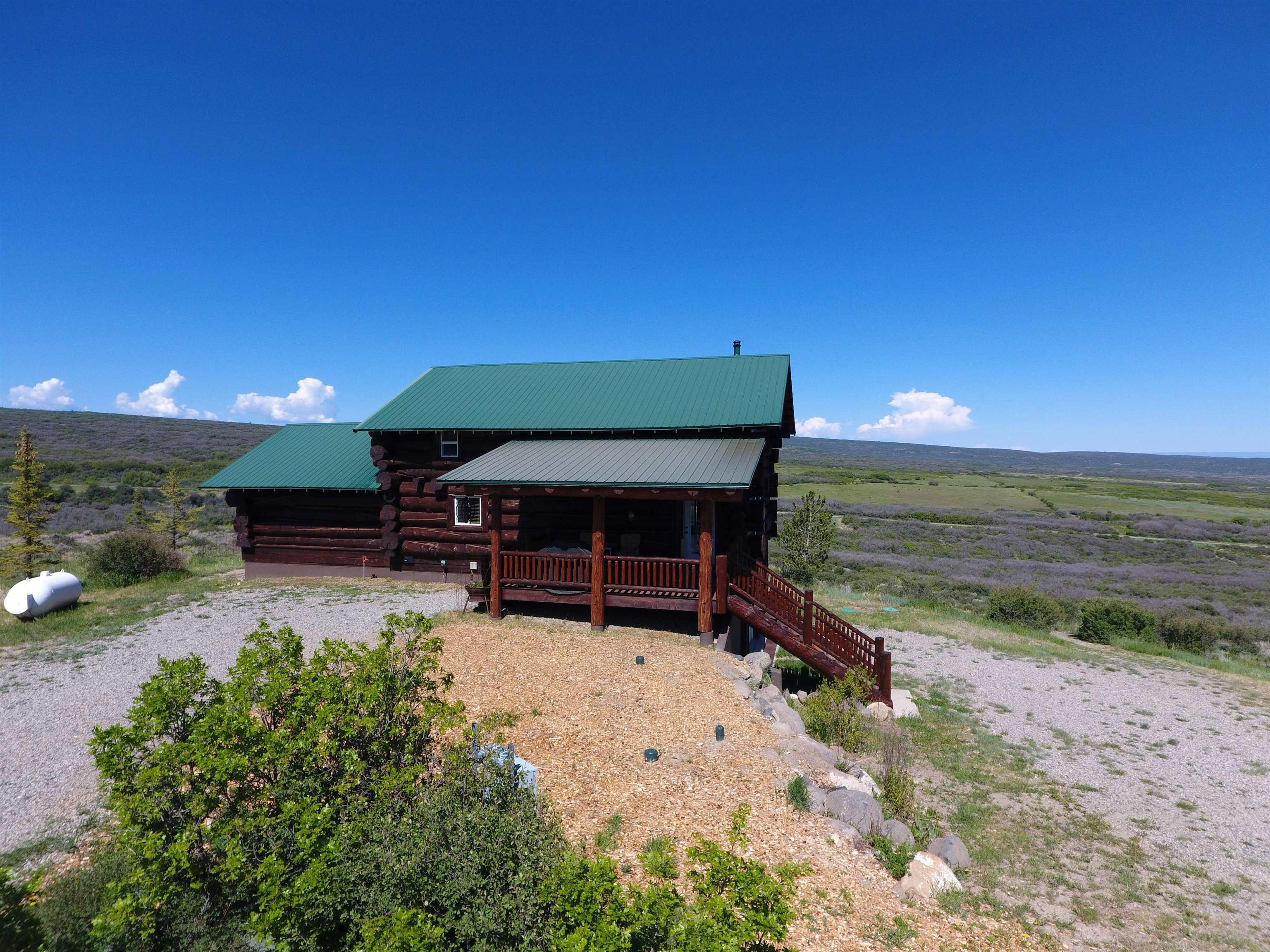 82415 Highway 92 Property Photo 8