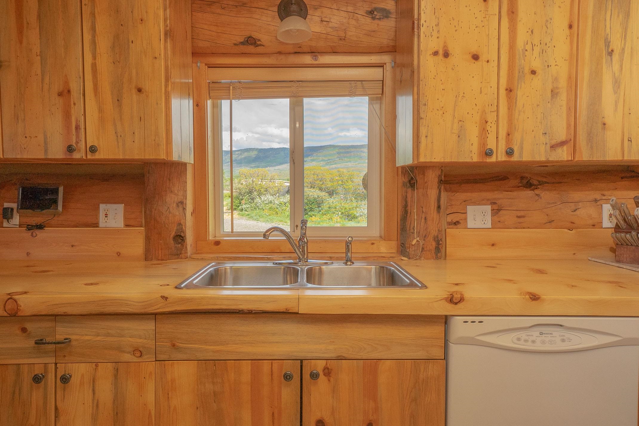 82415 Highway 92 Property Photo 14