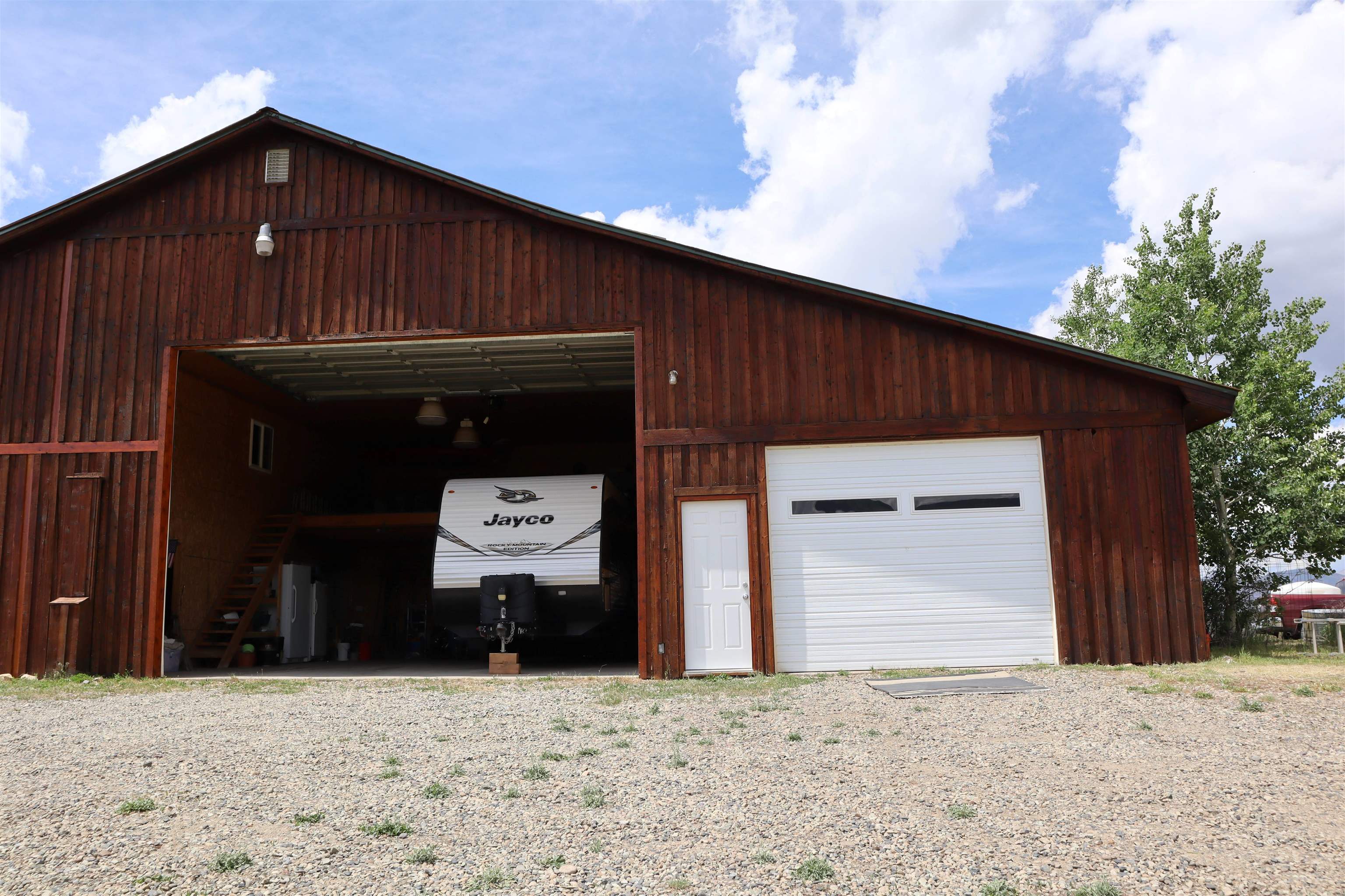 82415 Highway 92 Property Photo 38