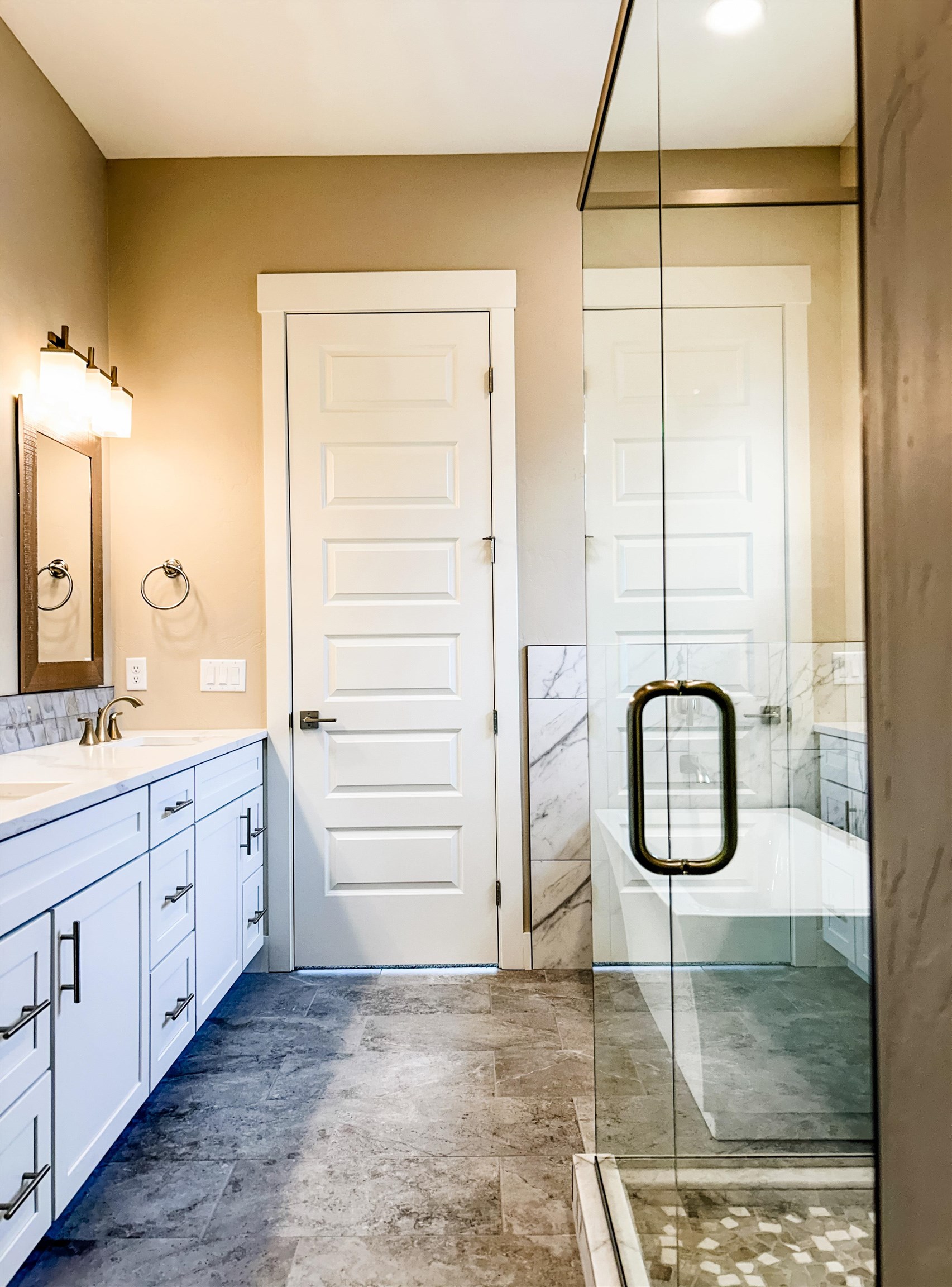 2594 Jay Court Property Photo 13