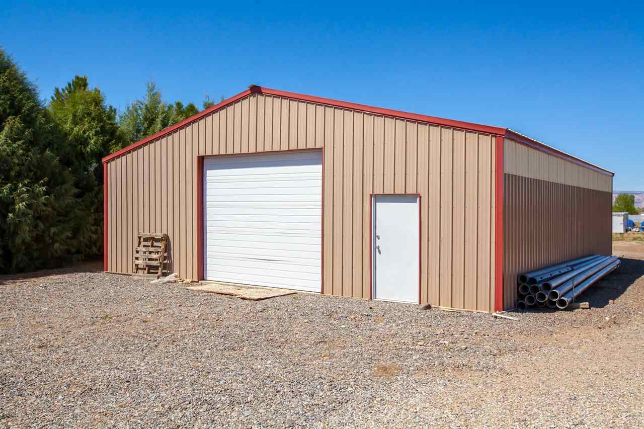 3281 C Road Property Photo 4