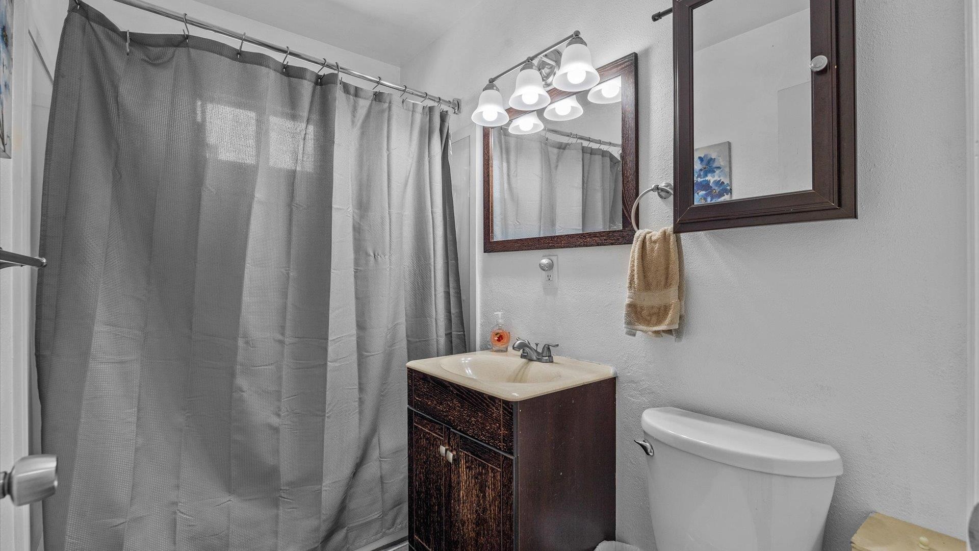 2918 Ronda Lee Road Property Photo 16