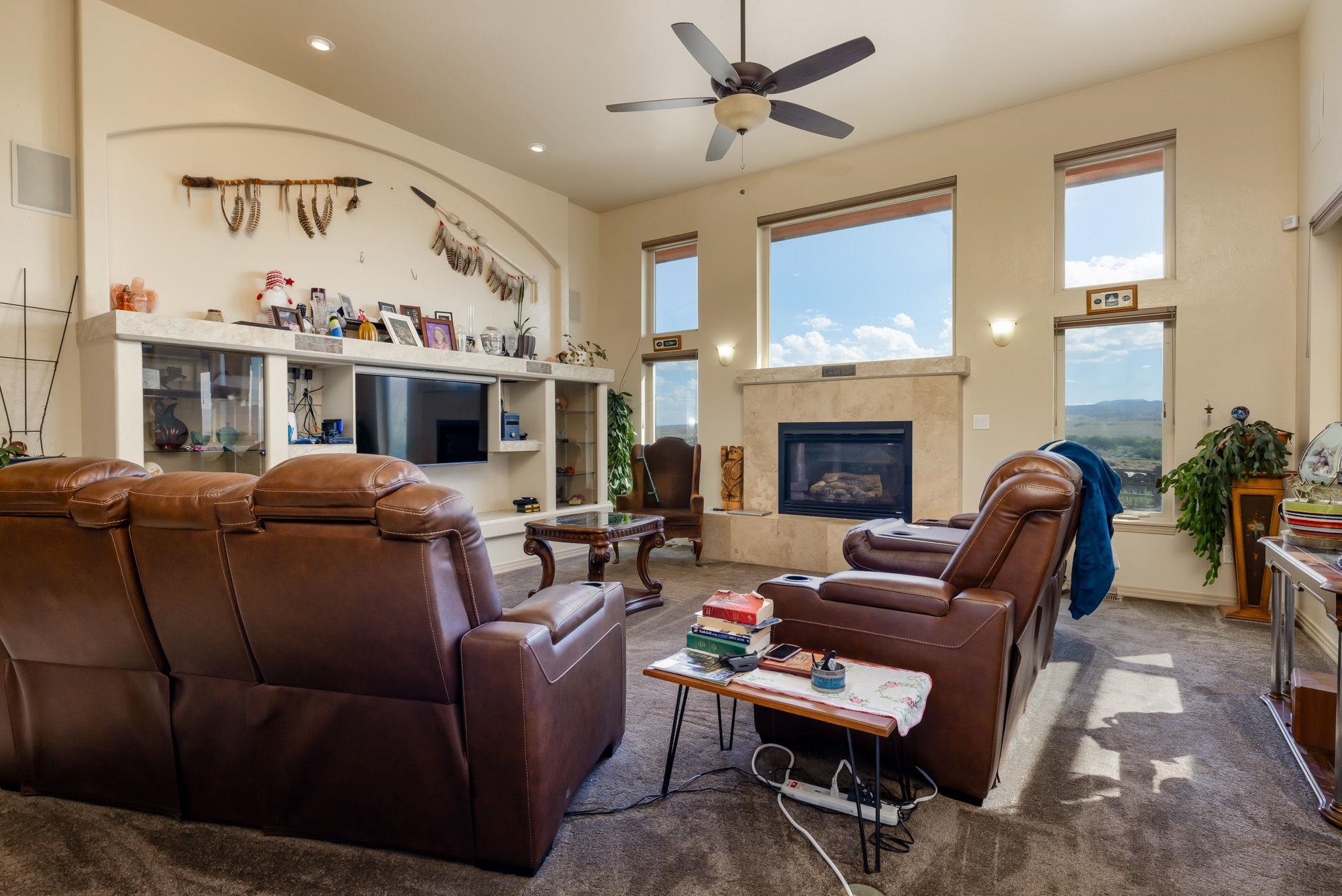 1525 Wapiti Way Property Photo 8