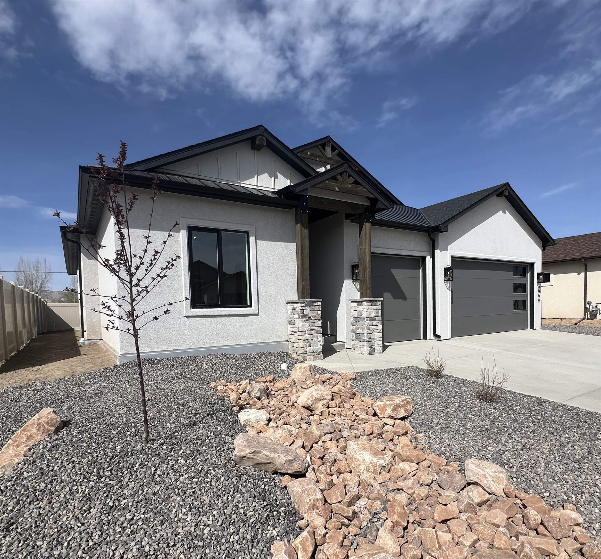2956 Apollo Drive Property Photo