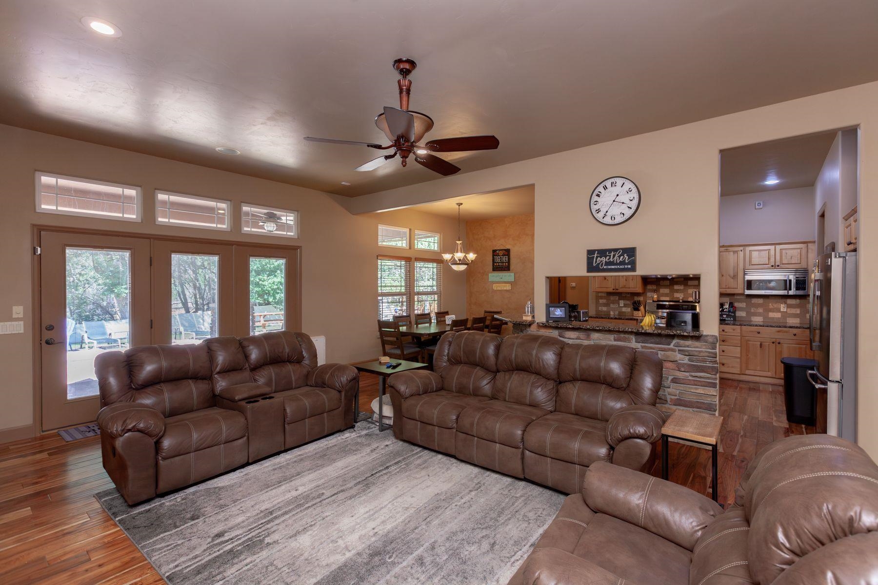 2220 Da Vinci Place Property Photo 6