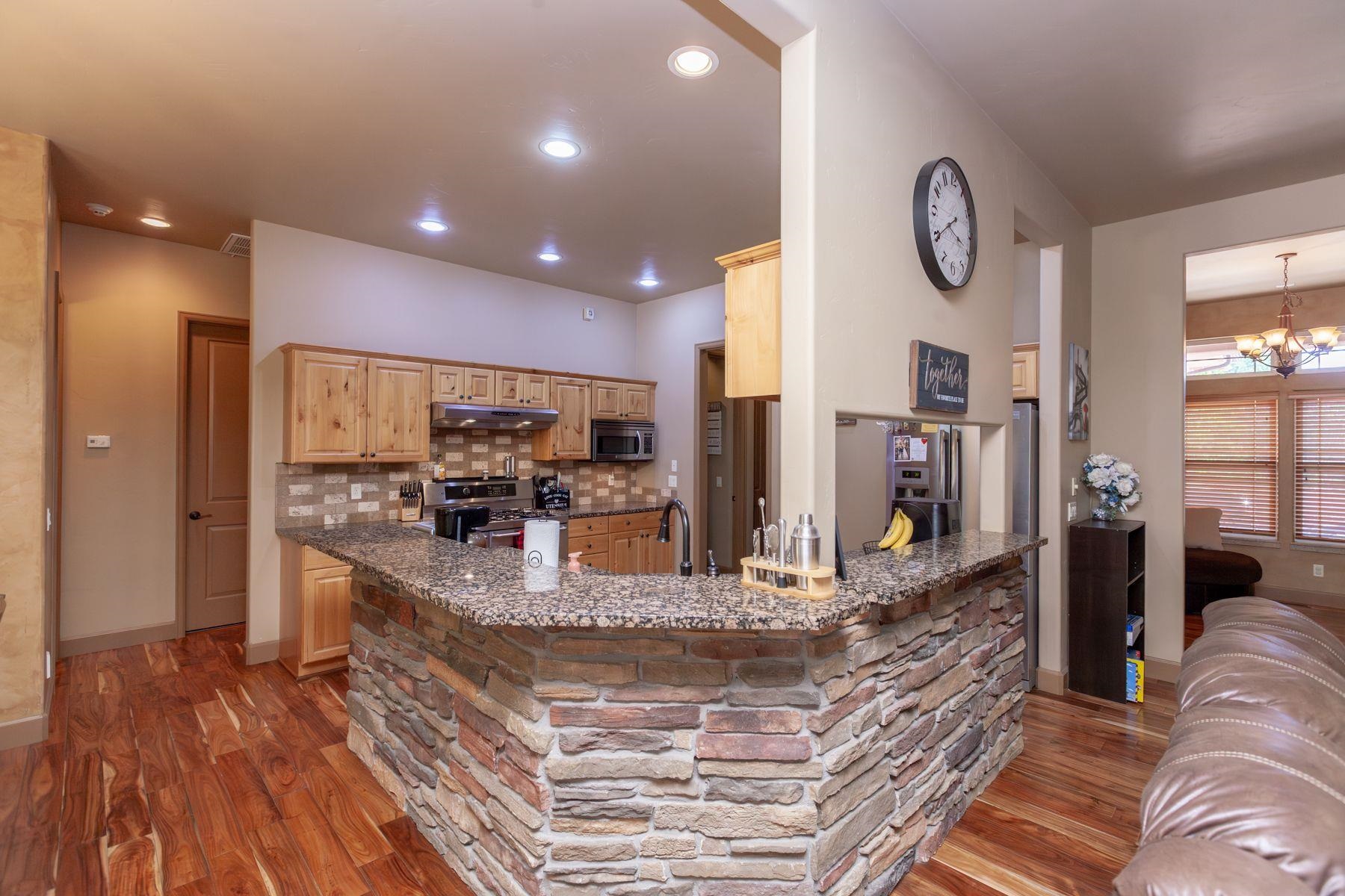 2220 Da Vinci Place Property Photo 9