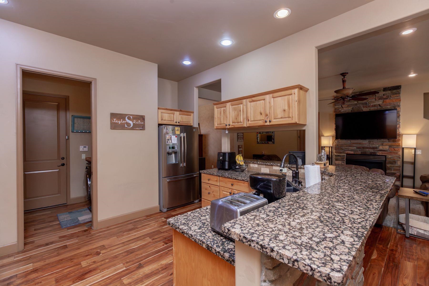 2220 Da Vinci Place Property Photo 11