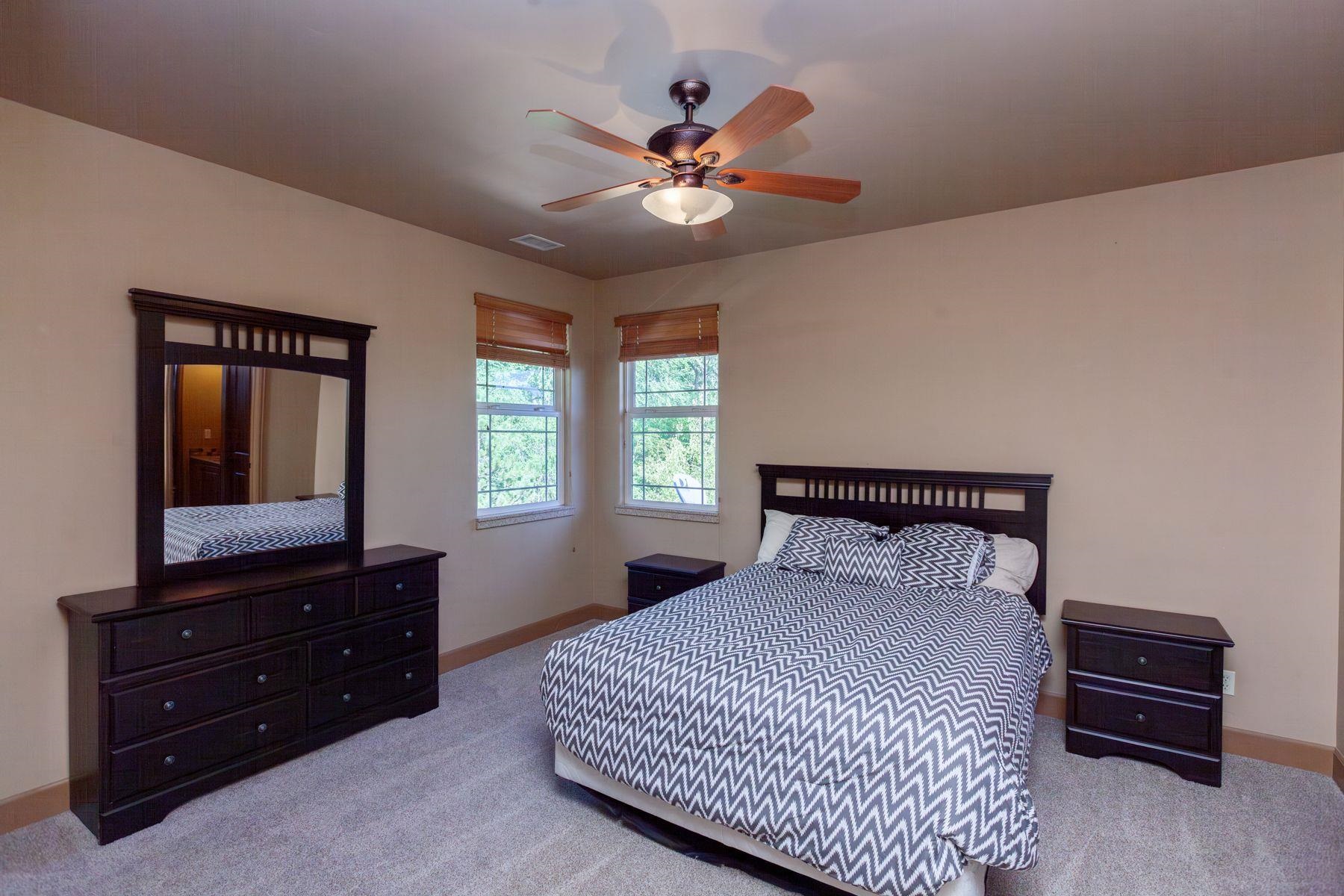 2220 Da Vinci Place Property Photo 36