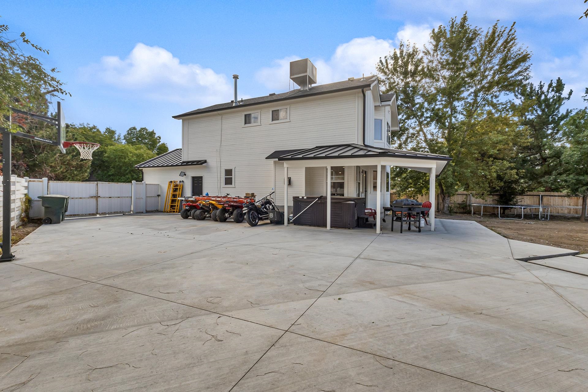 729 Corral Drive Property Photo 35