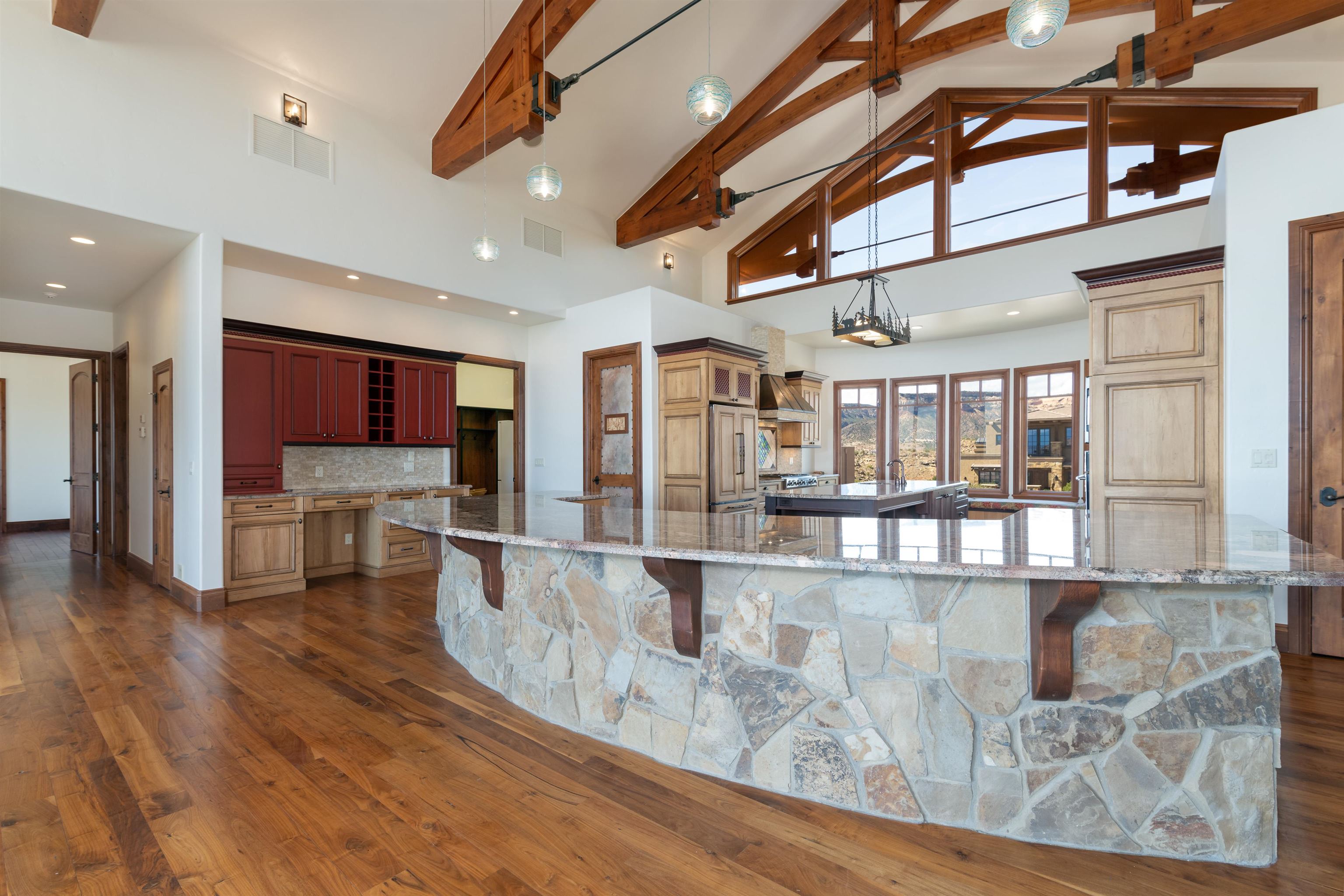 354 High Desert Road Property Photo 11