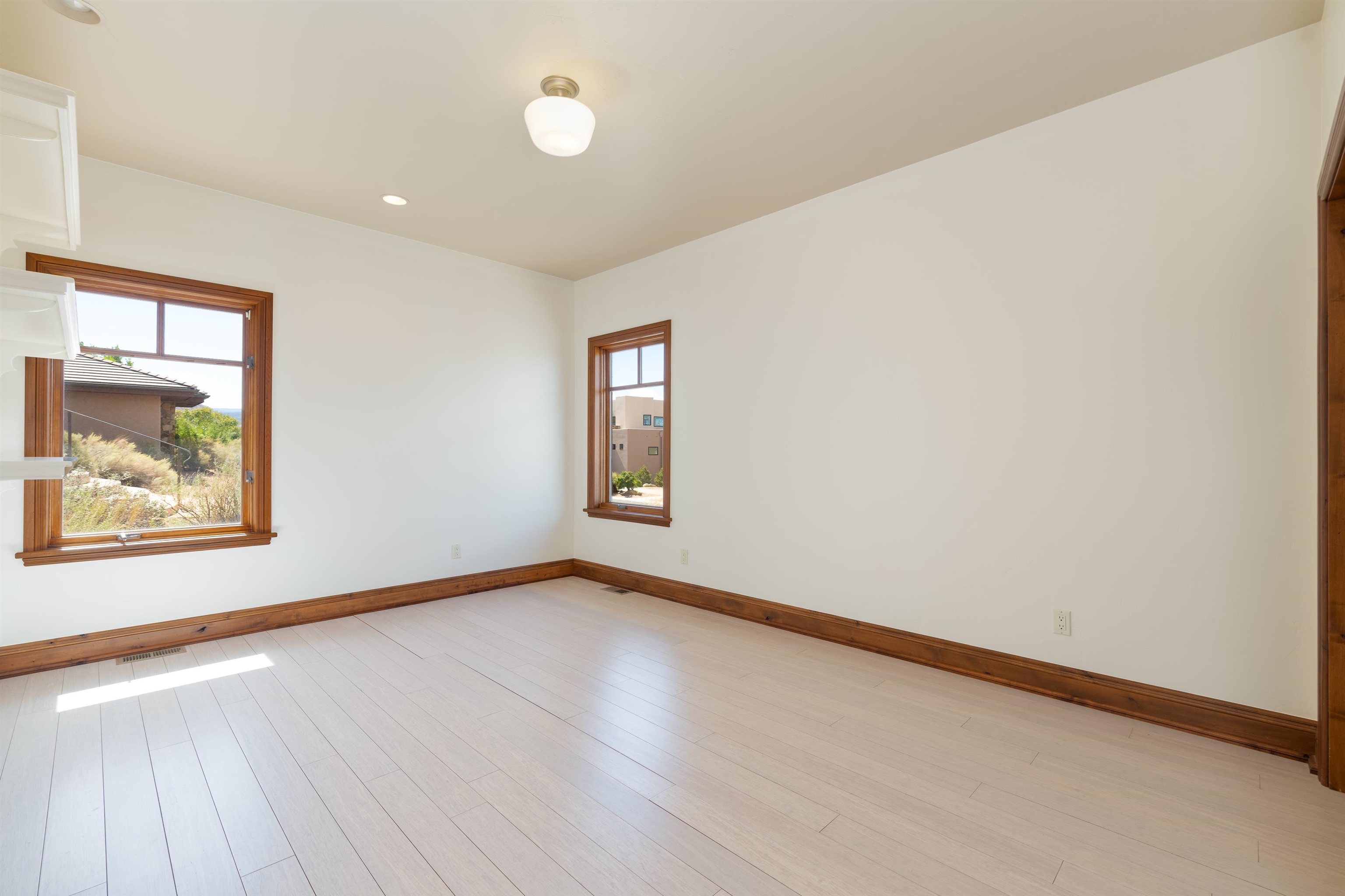 354 High Desert Road Property Photo 25