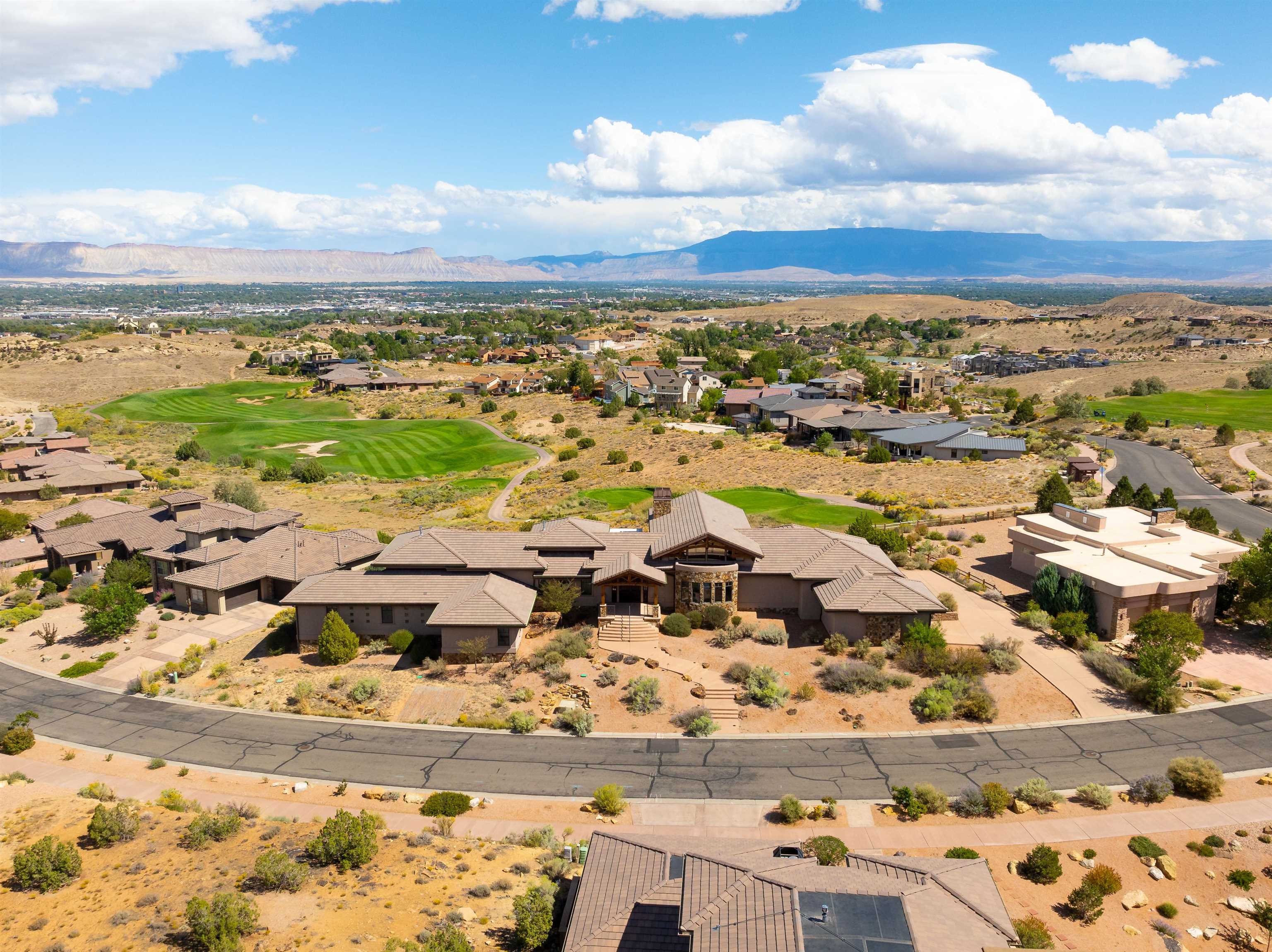 354 High Desert Road Property Photo 40