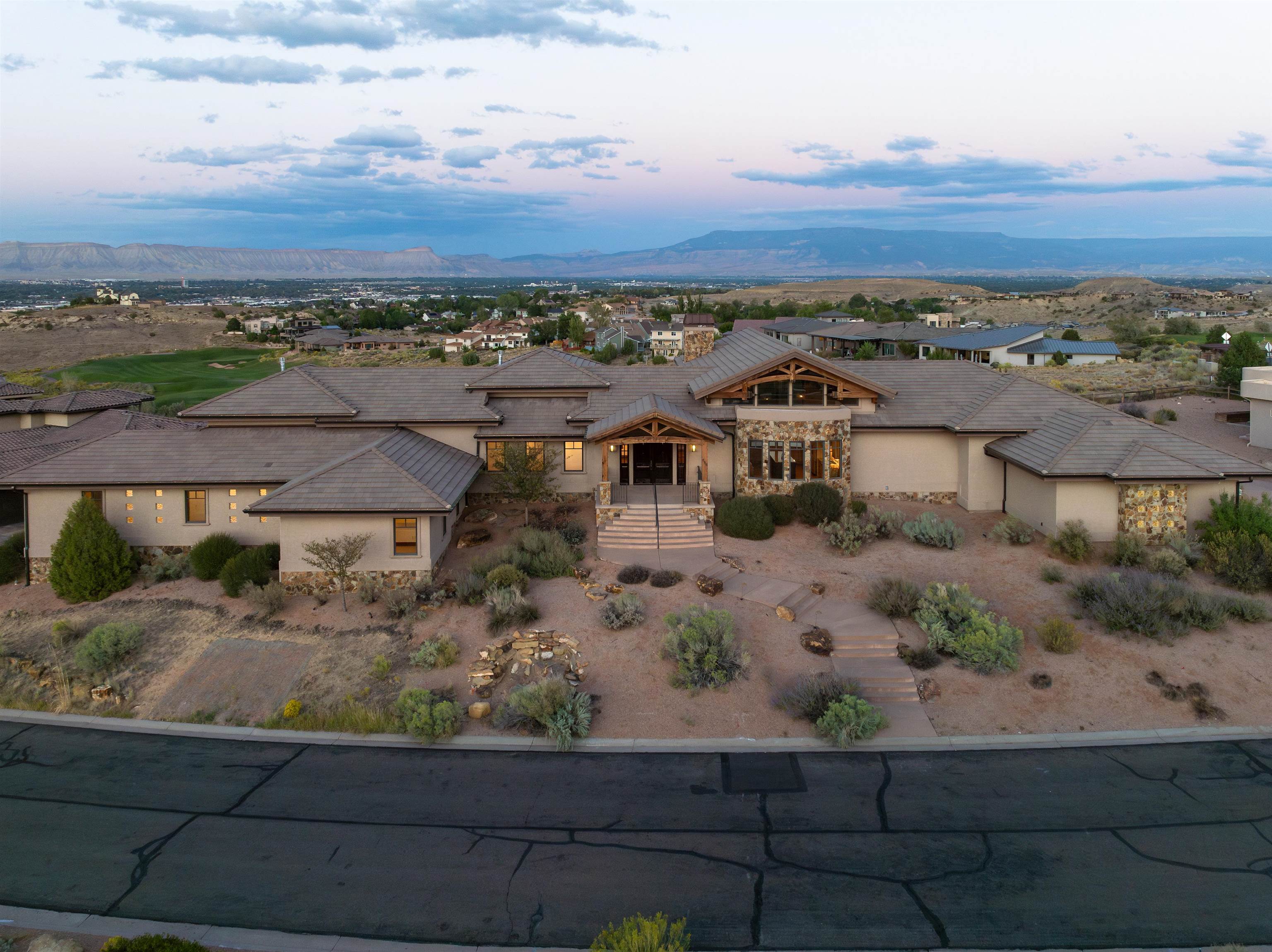 354 High Desert Road Property Photo 42