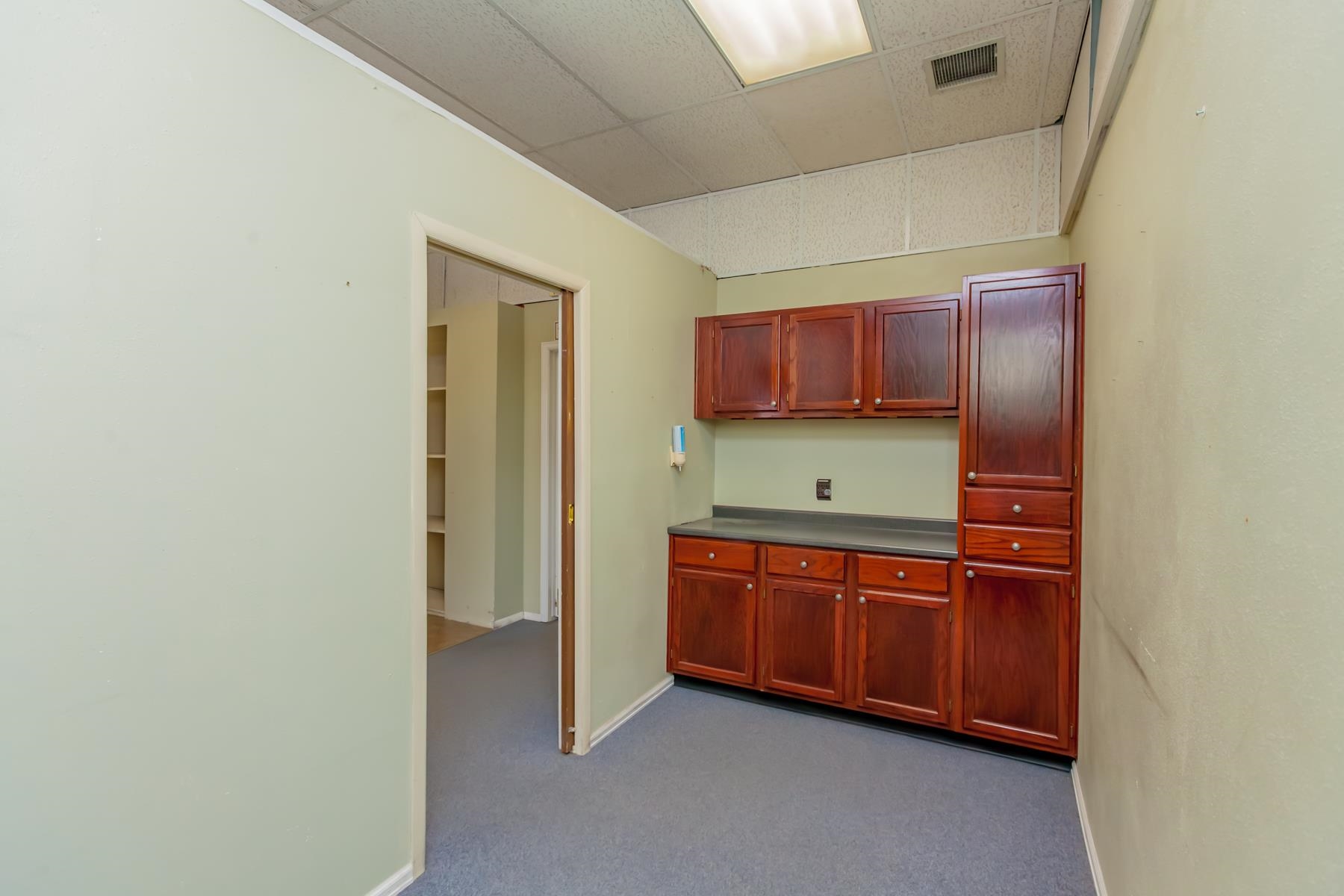 1708 North Avenue Property Photo 12