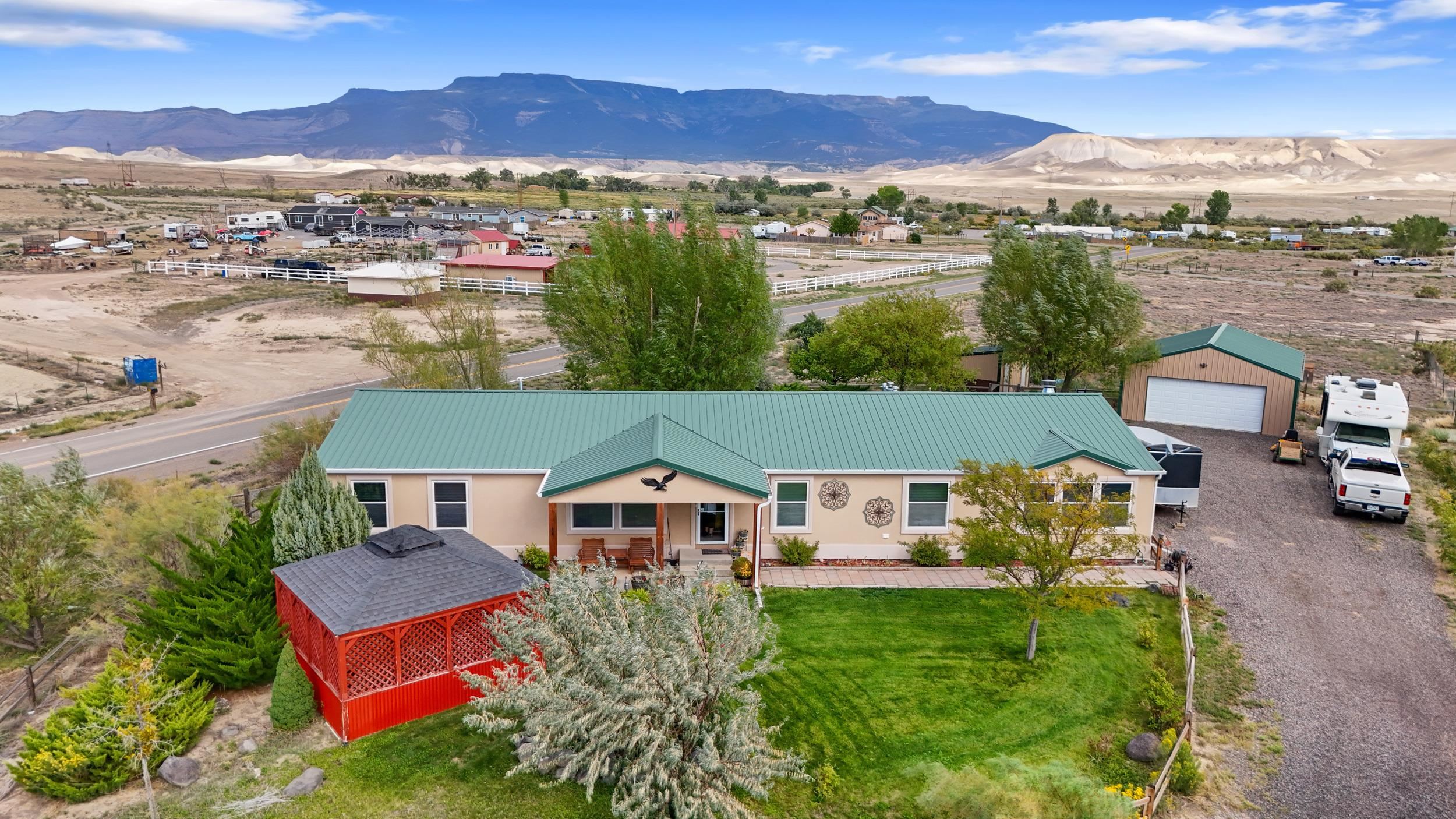 302 Desert Vista Road Property Photo