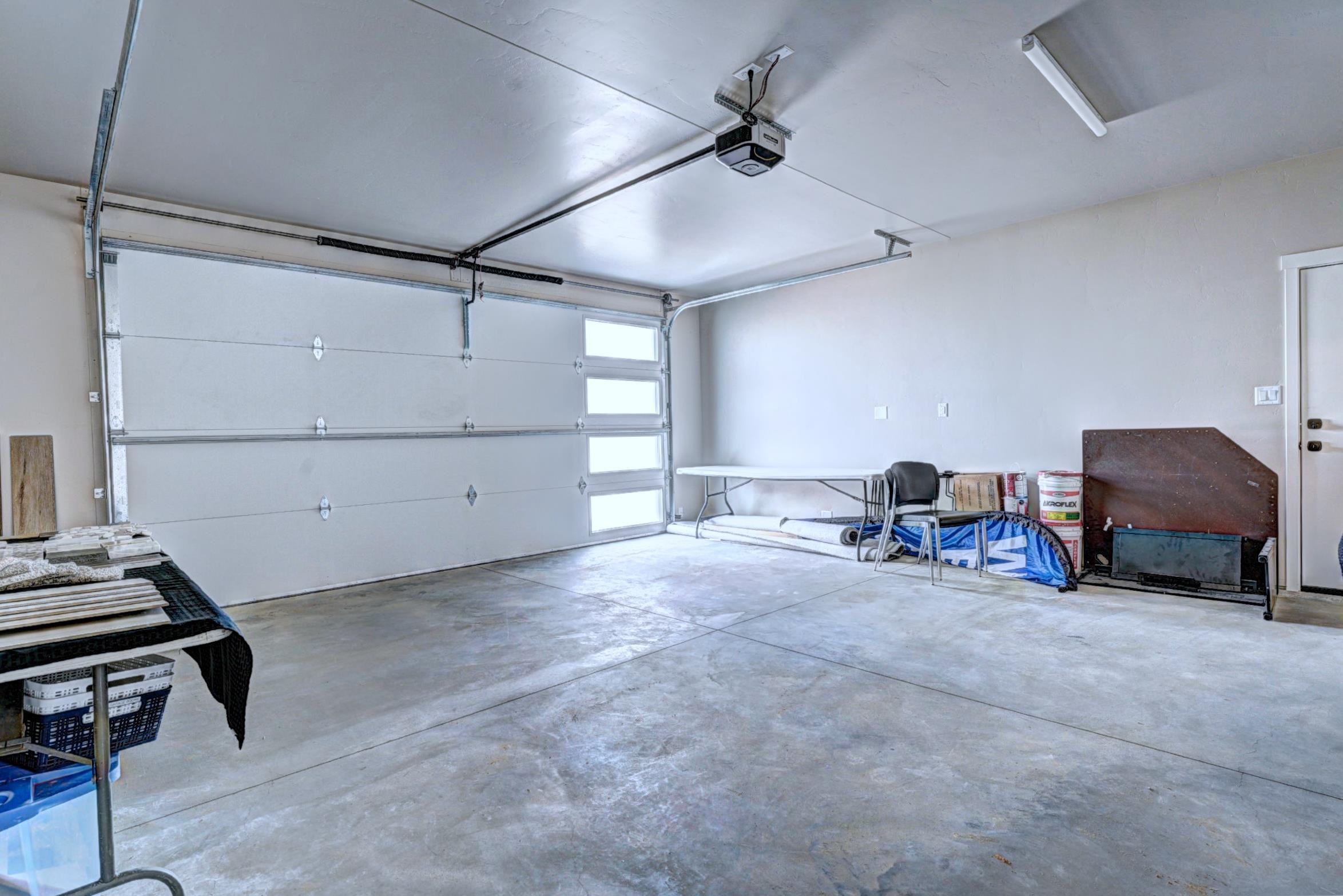 2743 Storm Avenue Property Photo 31