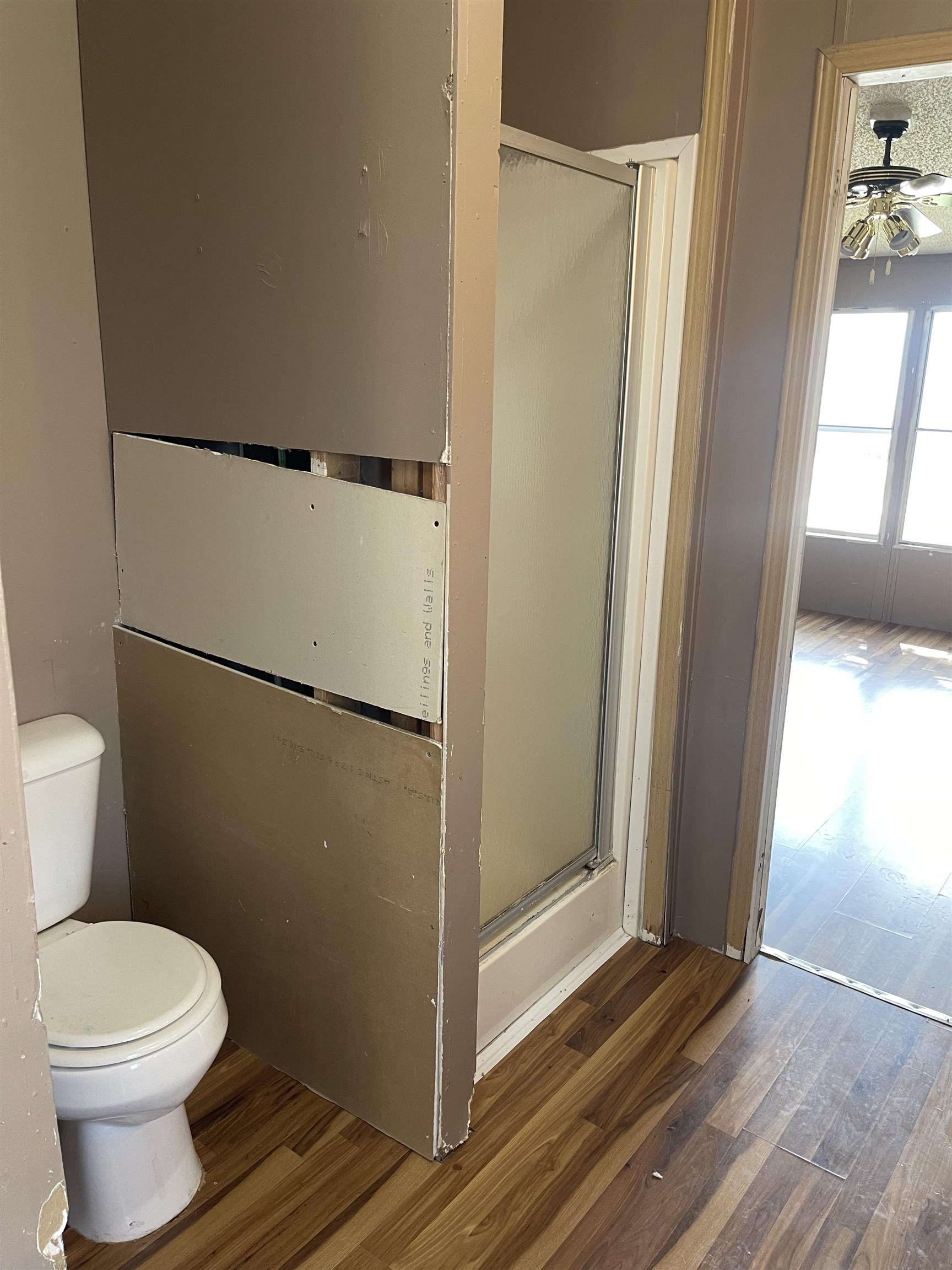 576 Stewart Street Property Photo 16