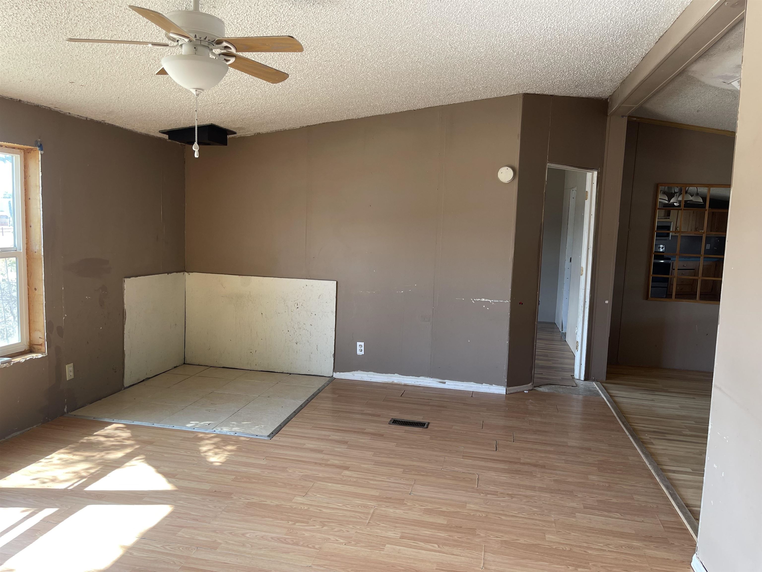 576 Stewart Street Property Photo 20