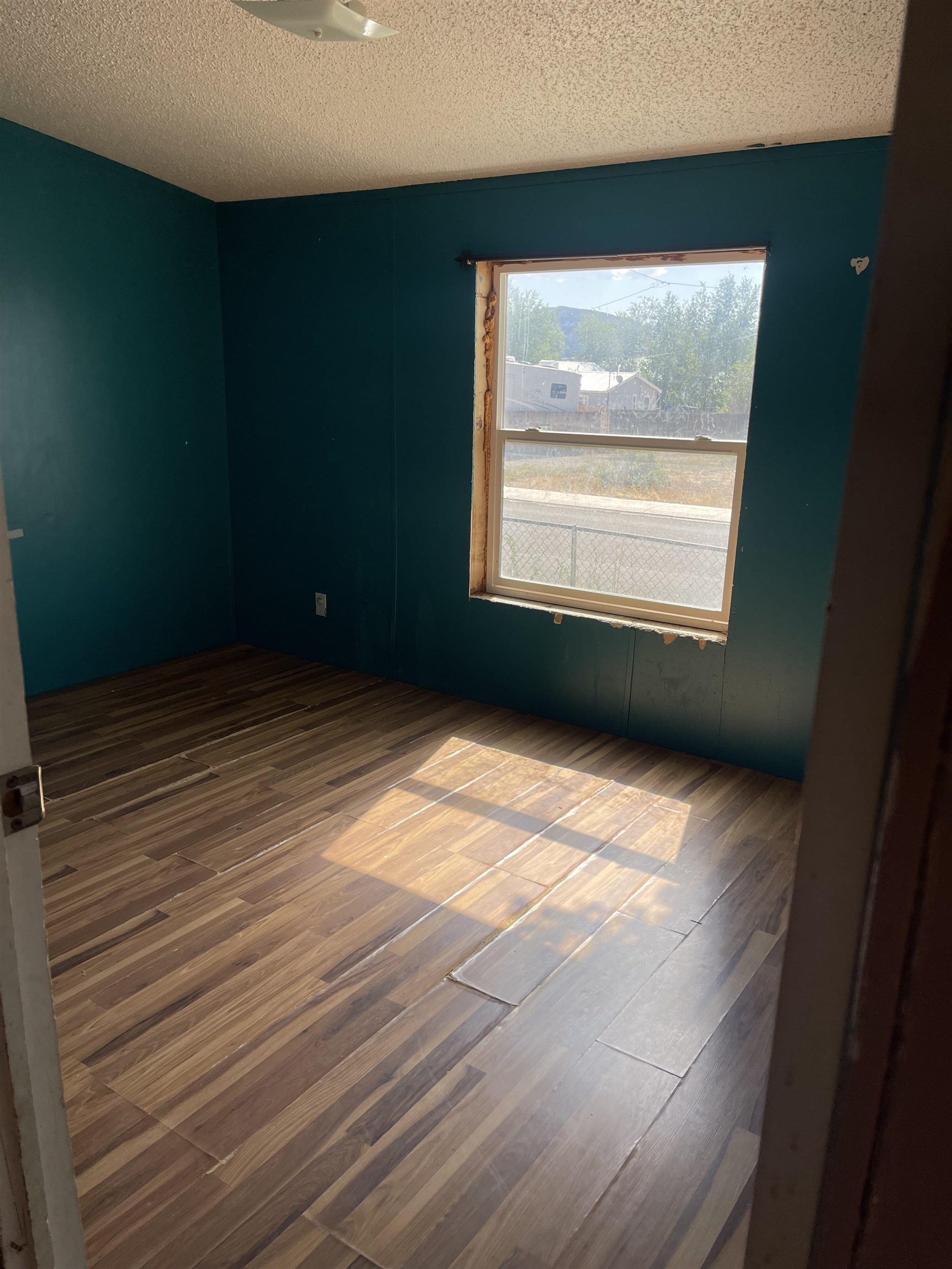 576 Stewart Street Property Photo 21