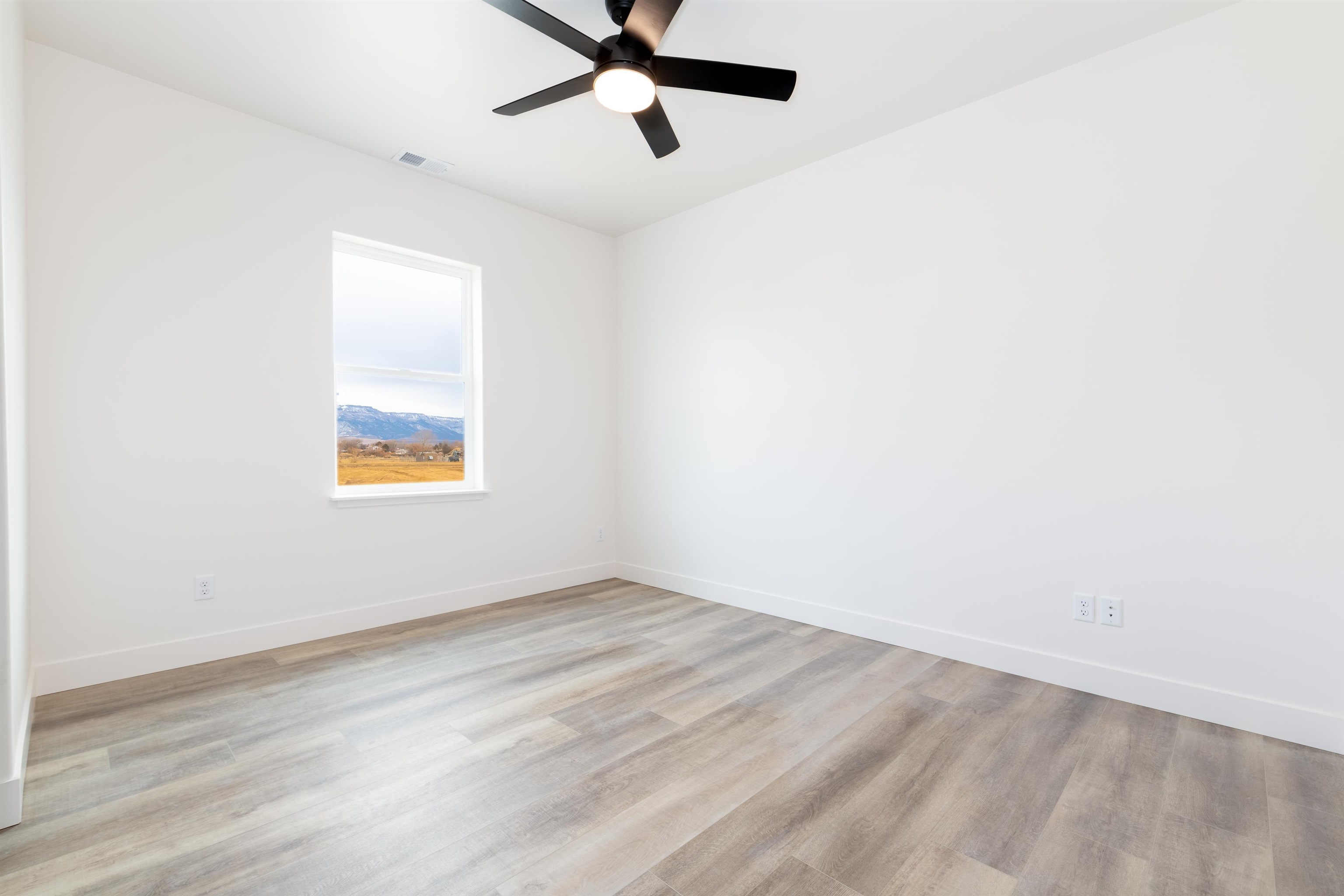2959 Apollo Drive Property Photo 23