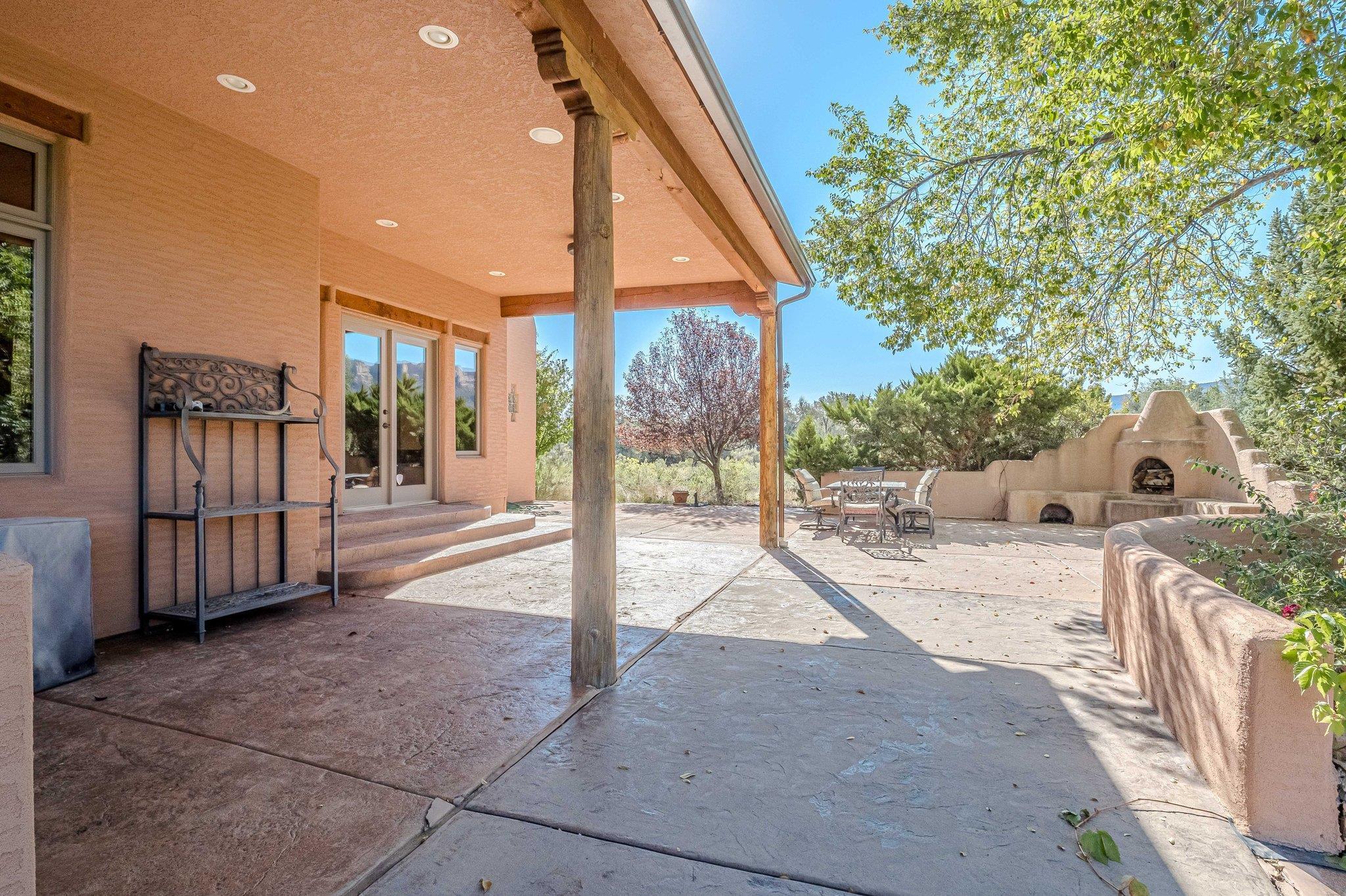 587 20 3/4 Road Property Photo 8