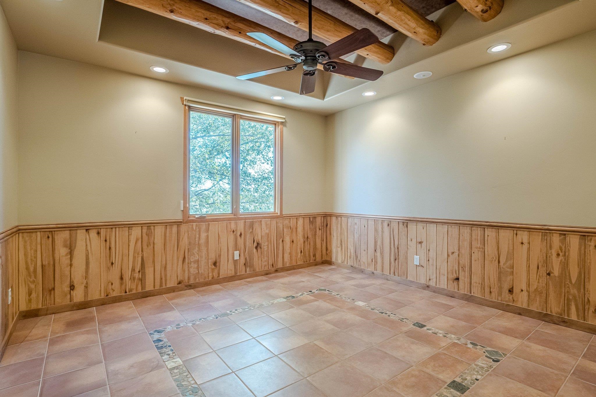 587 20 3/4 Road Property Photo 26