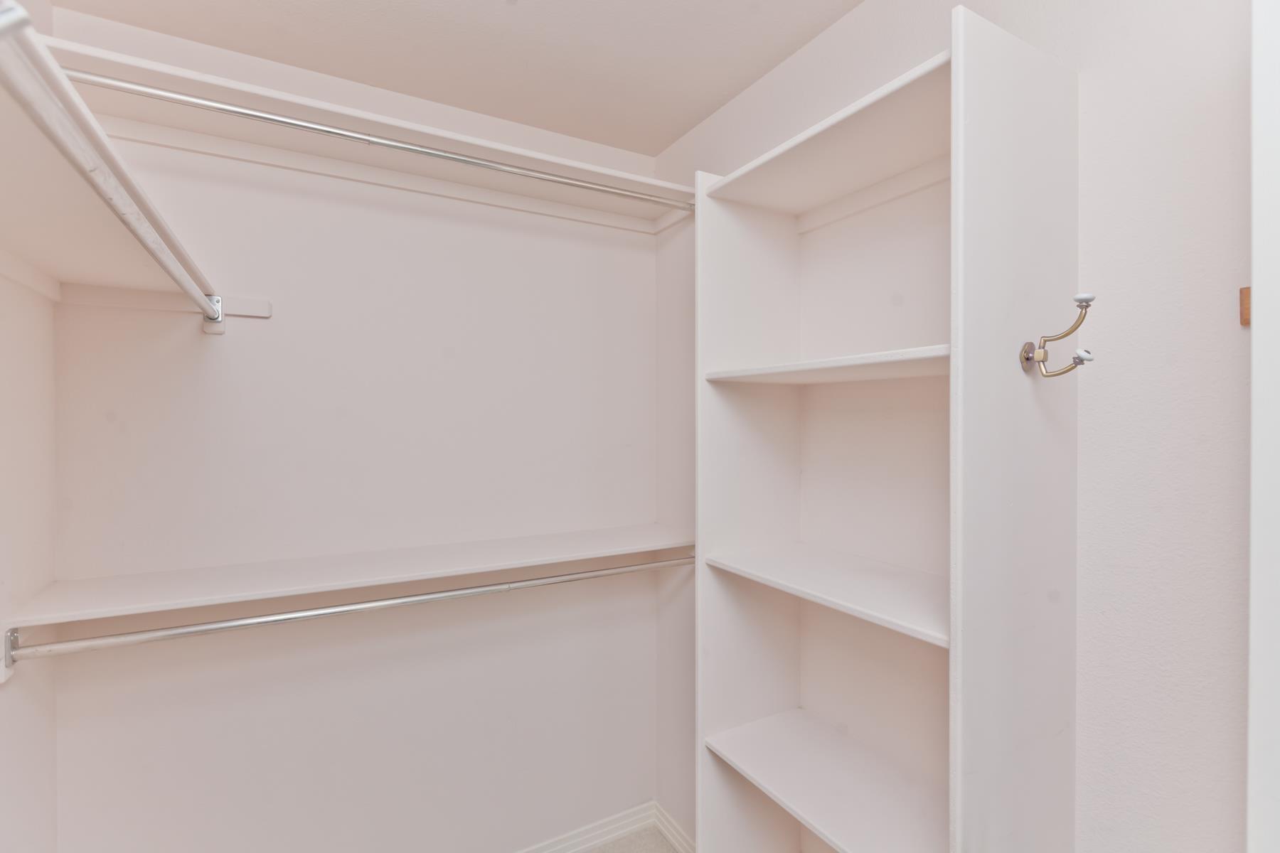 523 Grouse Court Property Photo 15