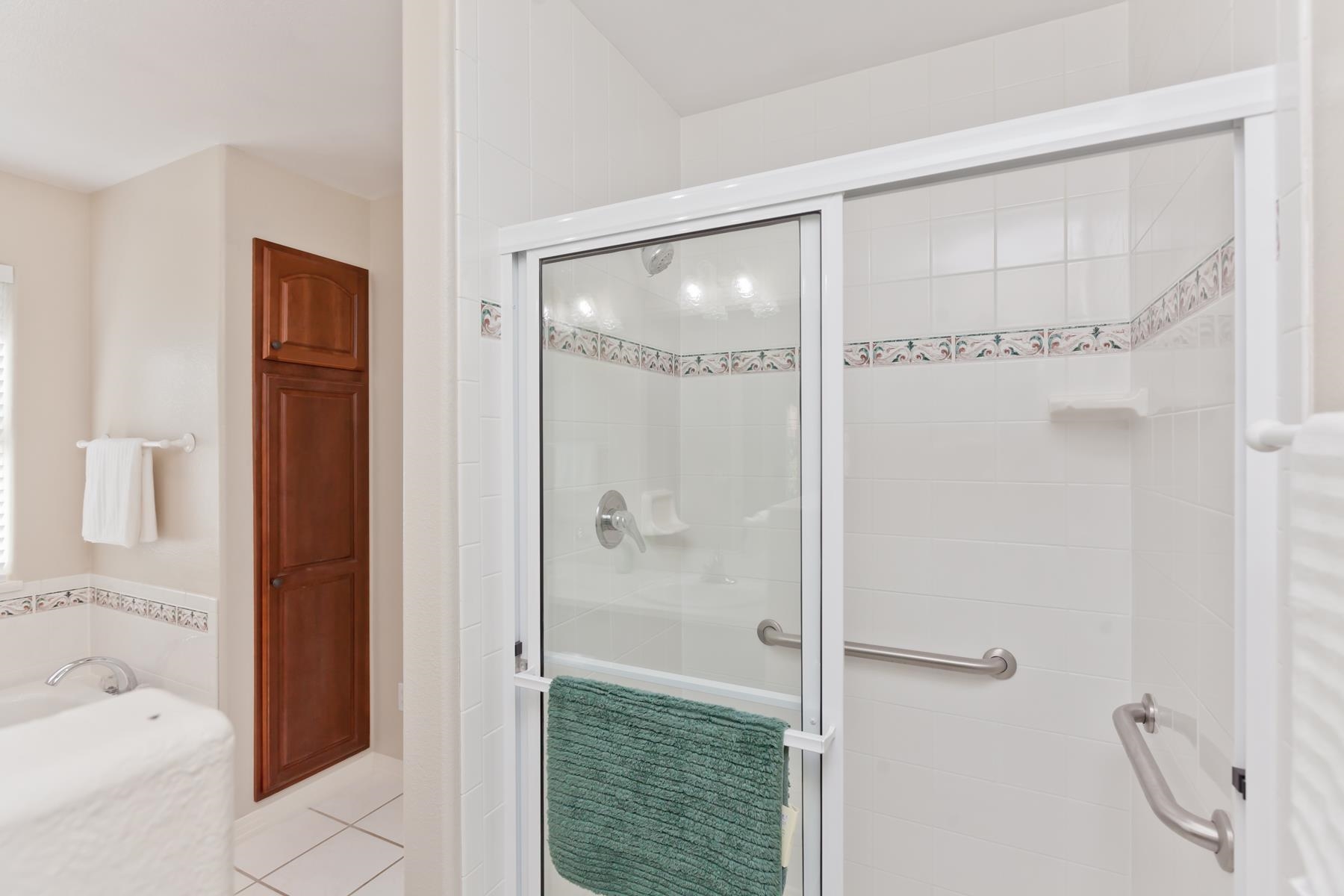 523 Grouse Court Property Photo 18