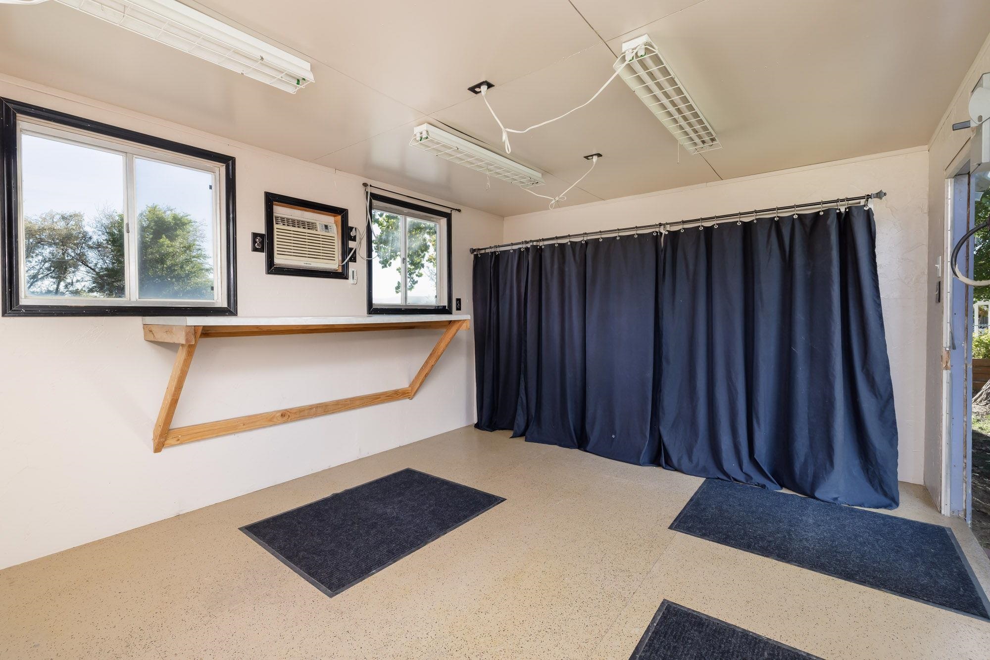230 31 3/10 Road Property Photo 40