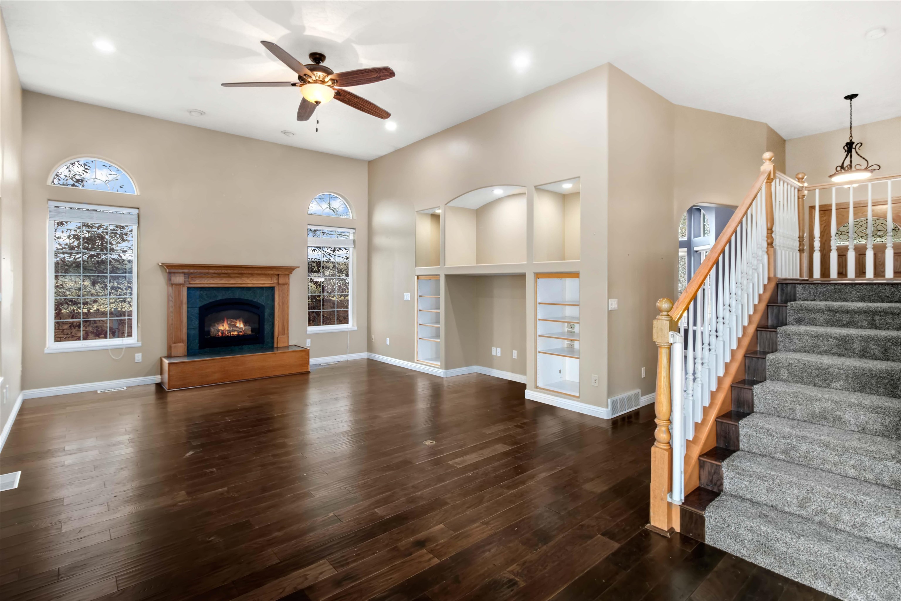 1285 La Mesa Circle Property Photo 10