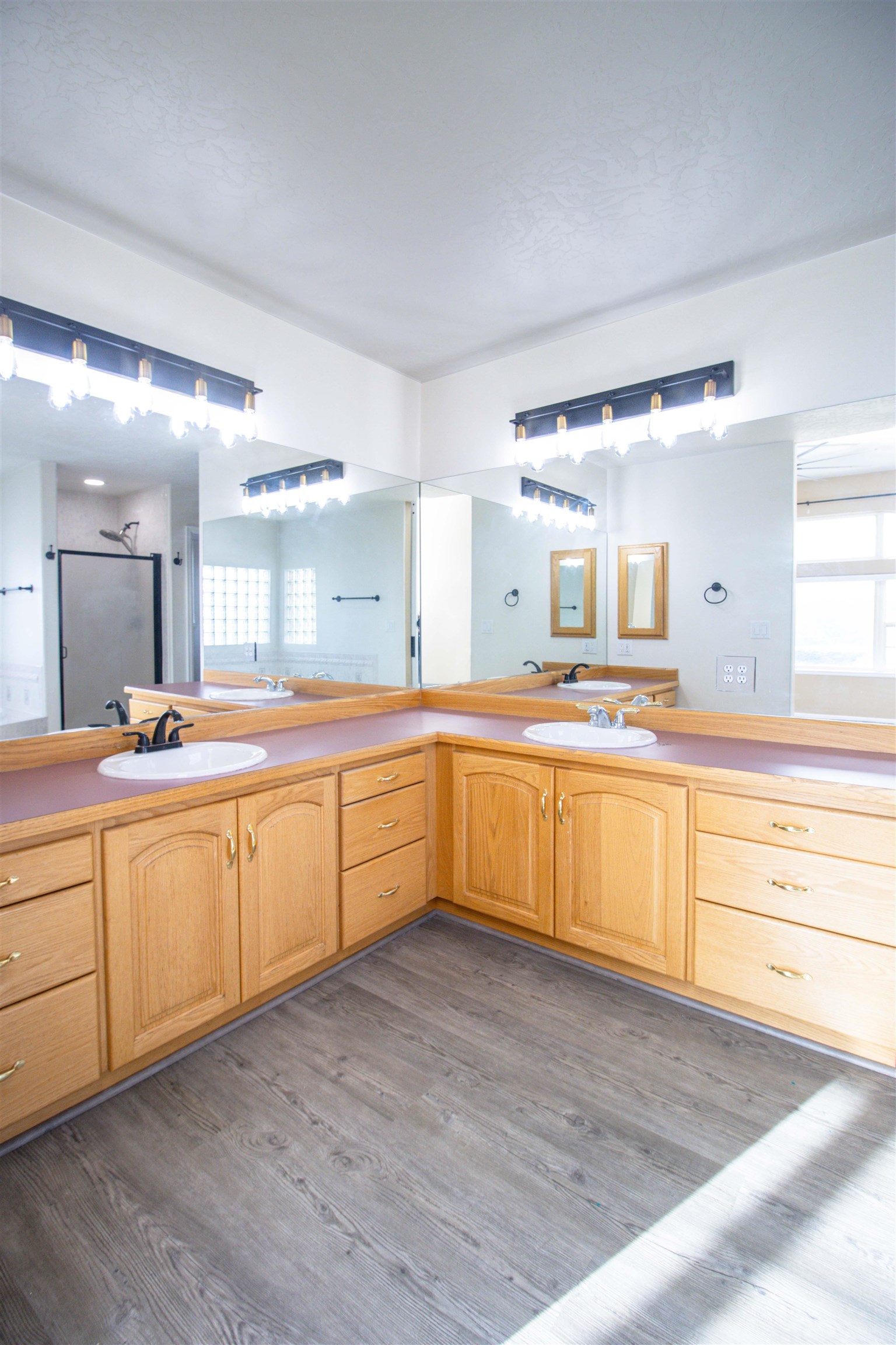 1285 La Mesa Circle Property Photo 17