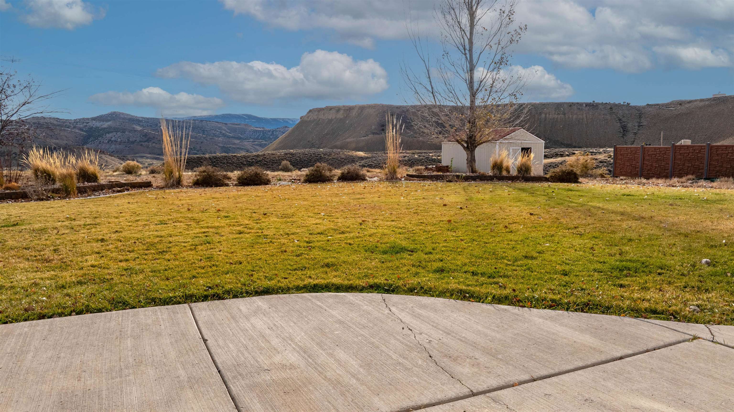 1285 La Mesa Circle Property Photo 34