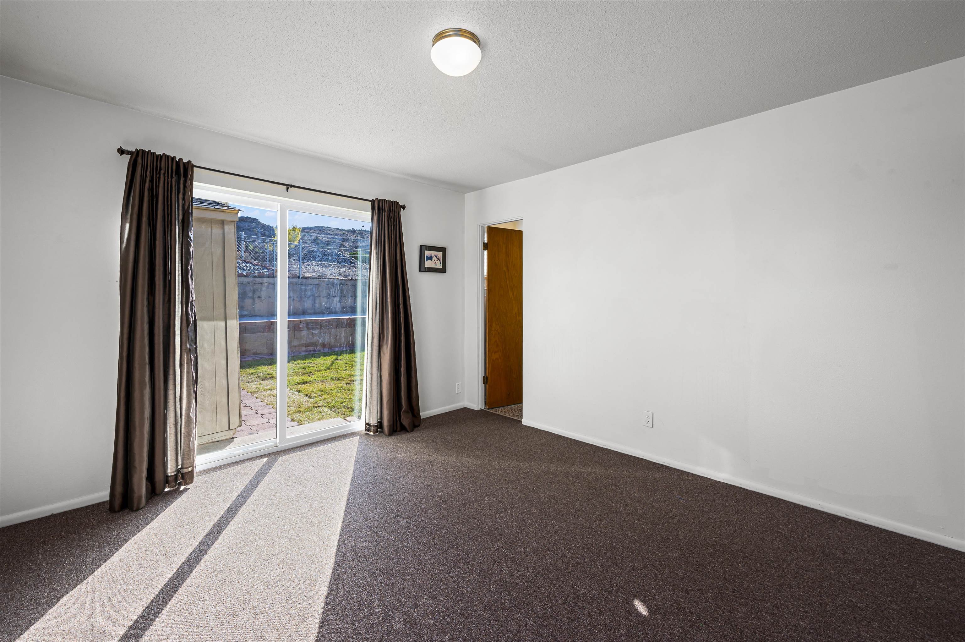 396 S Camp Road Property Photo 12