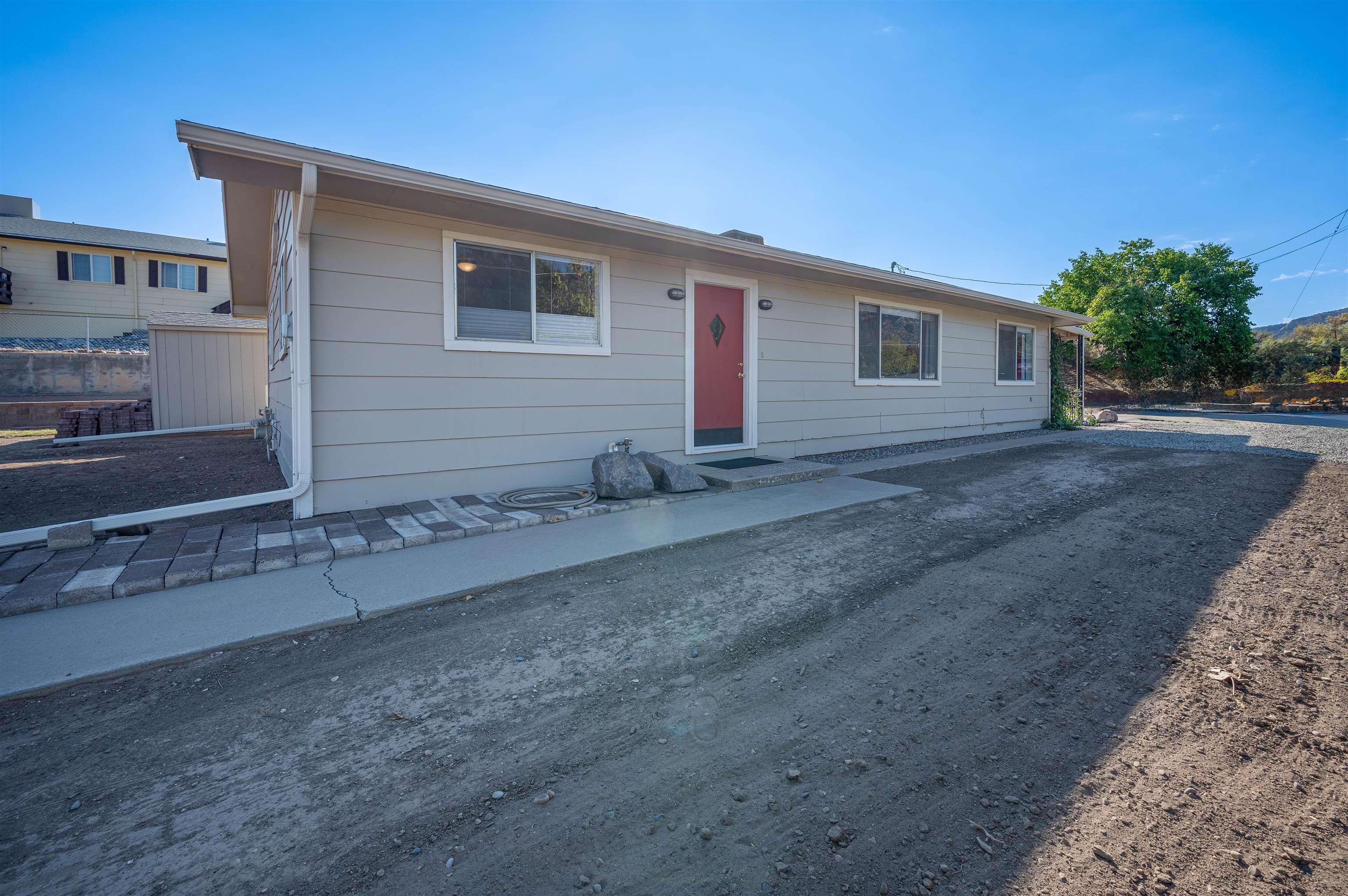 396 S Camp Road Property Photo 22