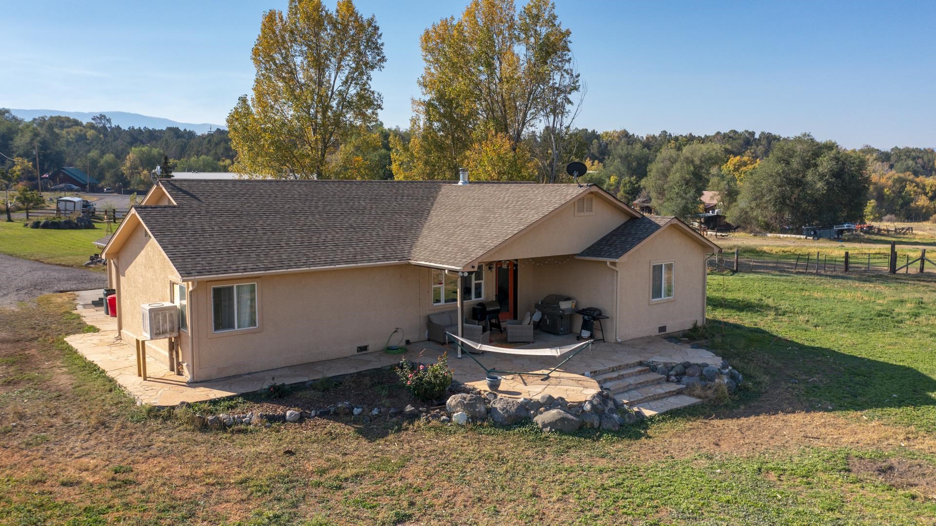 15839 Charles Avenue Property Photo 11