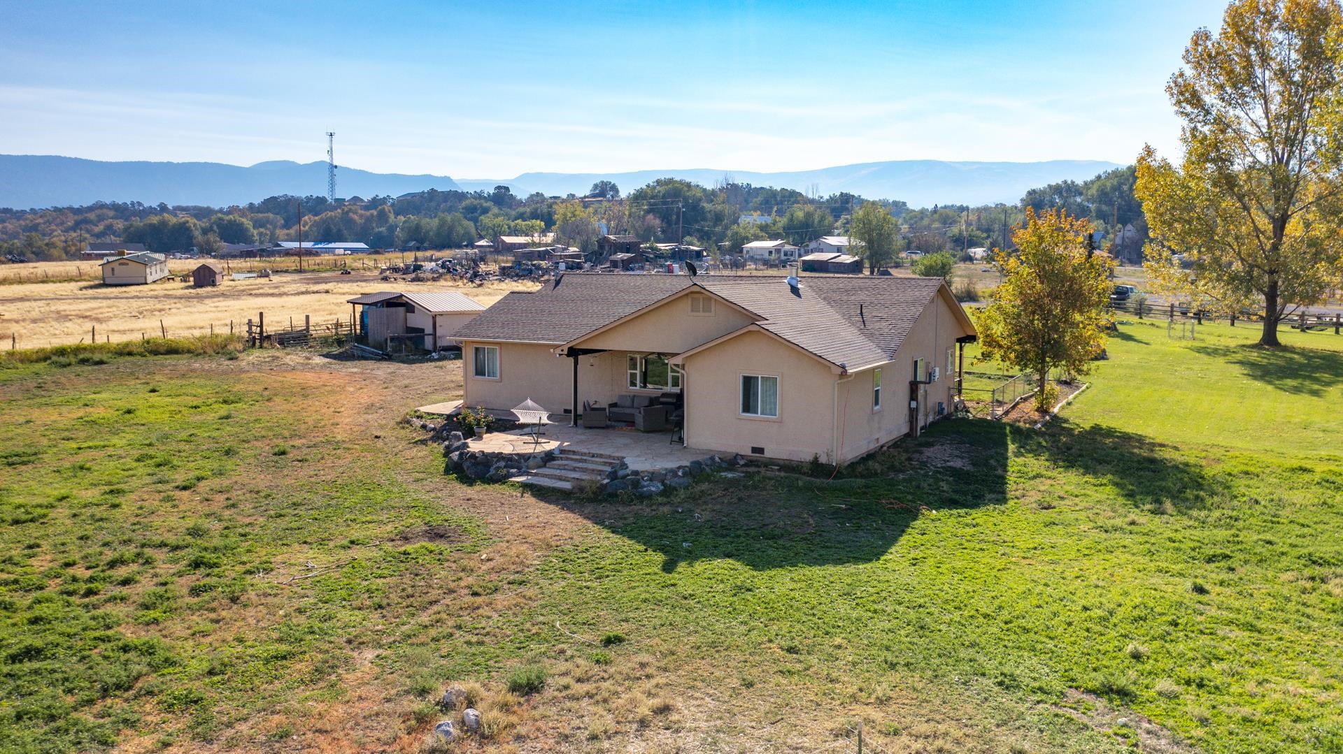 15839 Charles Avenue Property Photo 13
