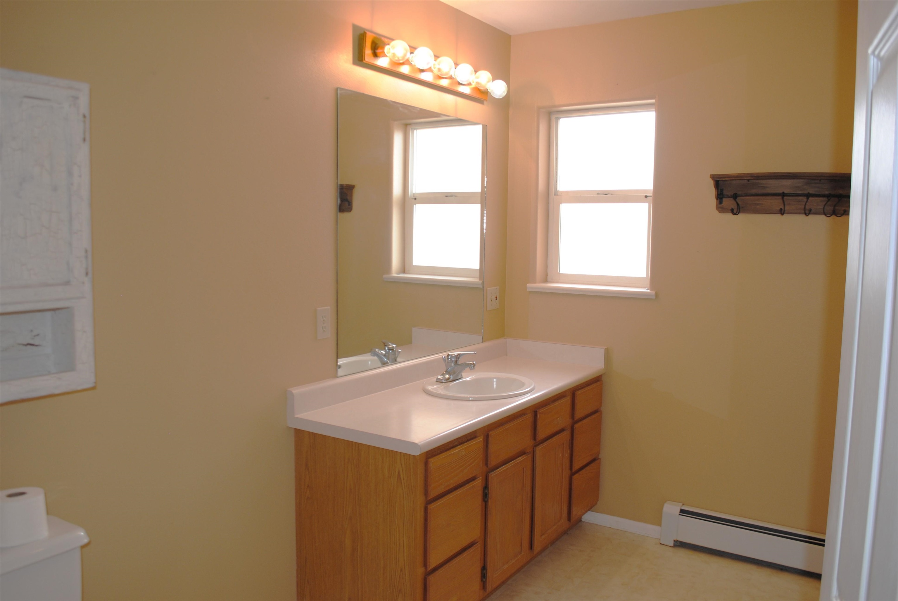 15839 Charles Avenue Property Photo 26