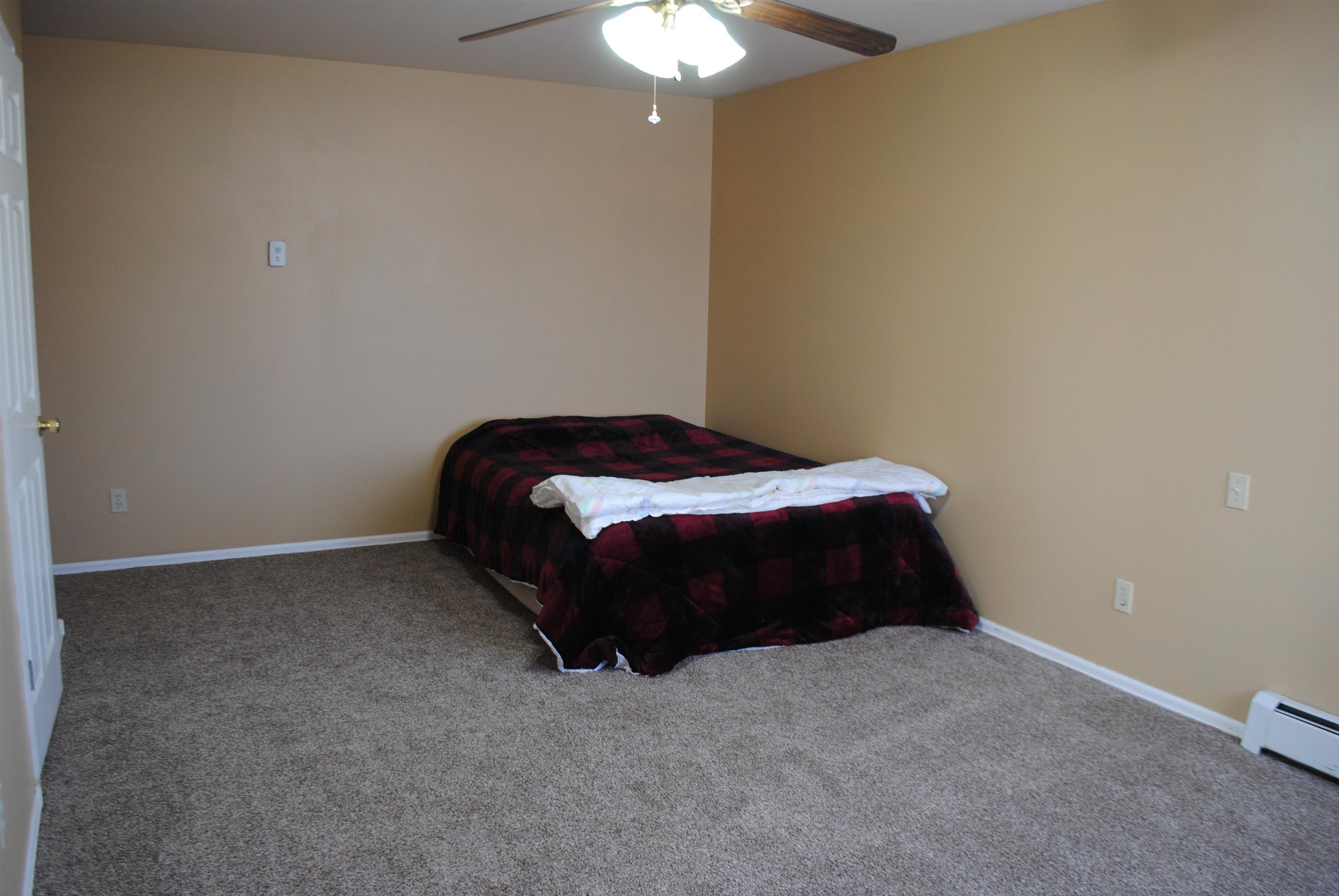 15839 Charles Avenue Property Photo 28