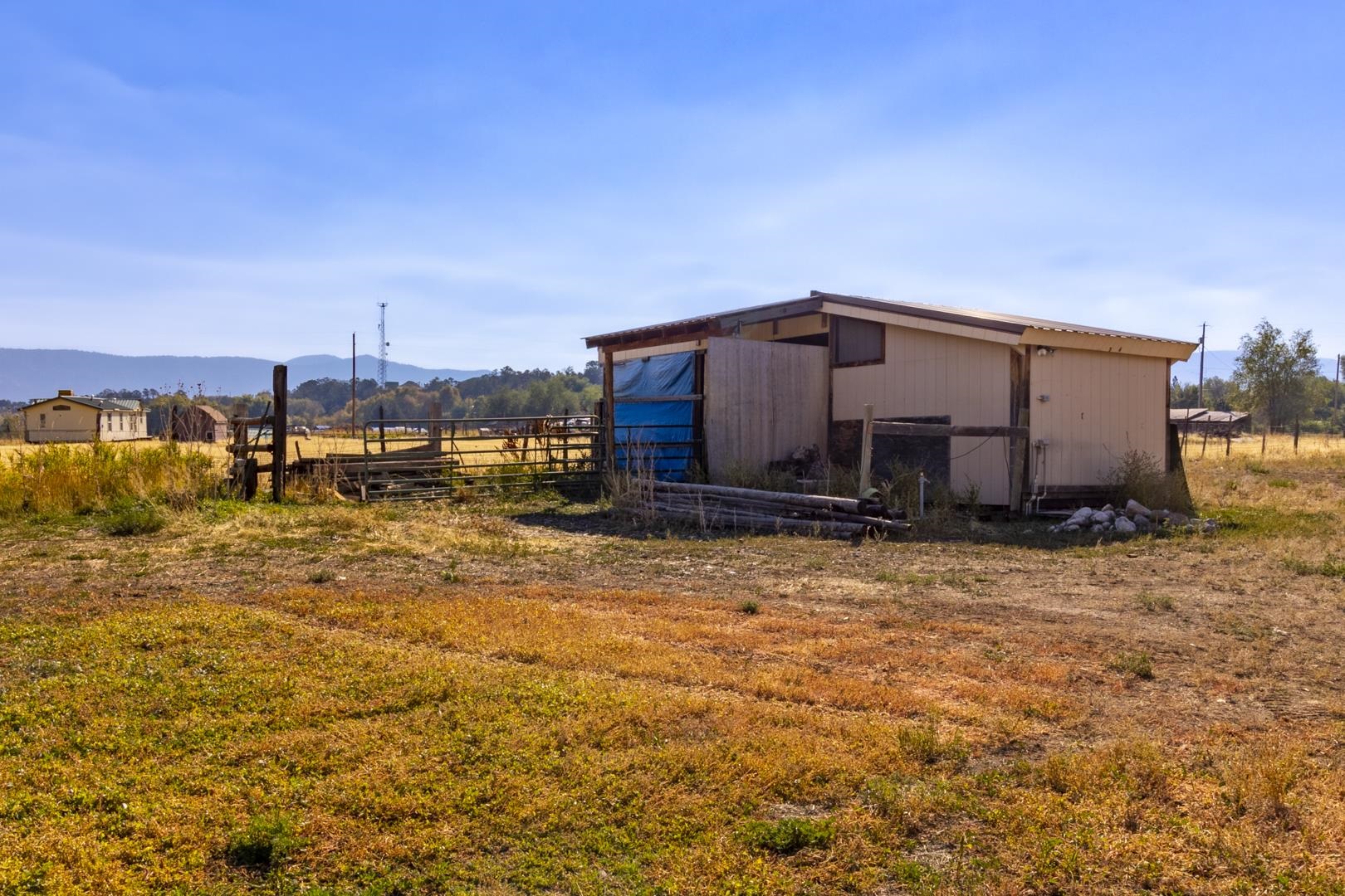 15839 Charles Avenue Property Photo 42